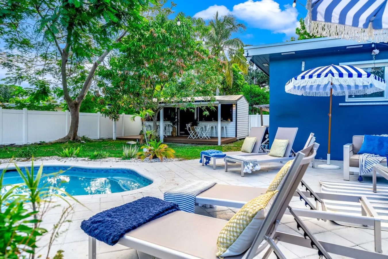 3bed Htd pool/jacuzzi 10 min to beach & airport 6