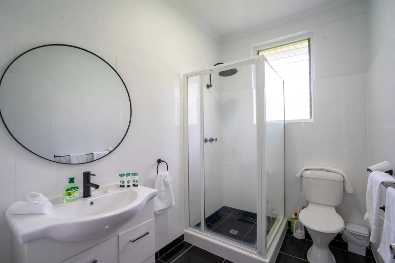 Nightcliff Retreat: Stylish 2BR Apt Near Foreshore 16