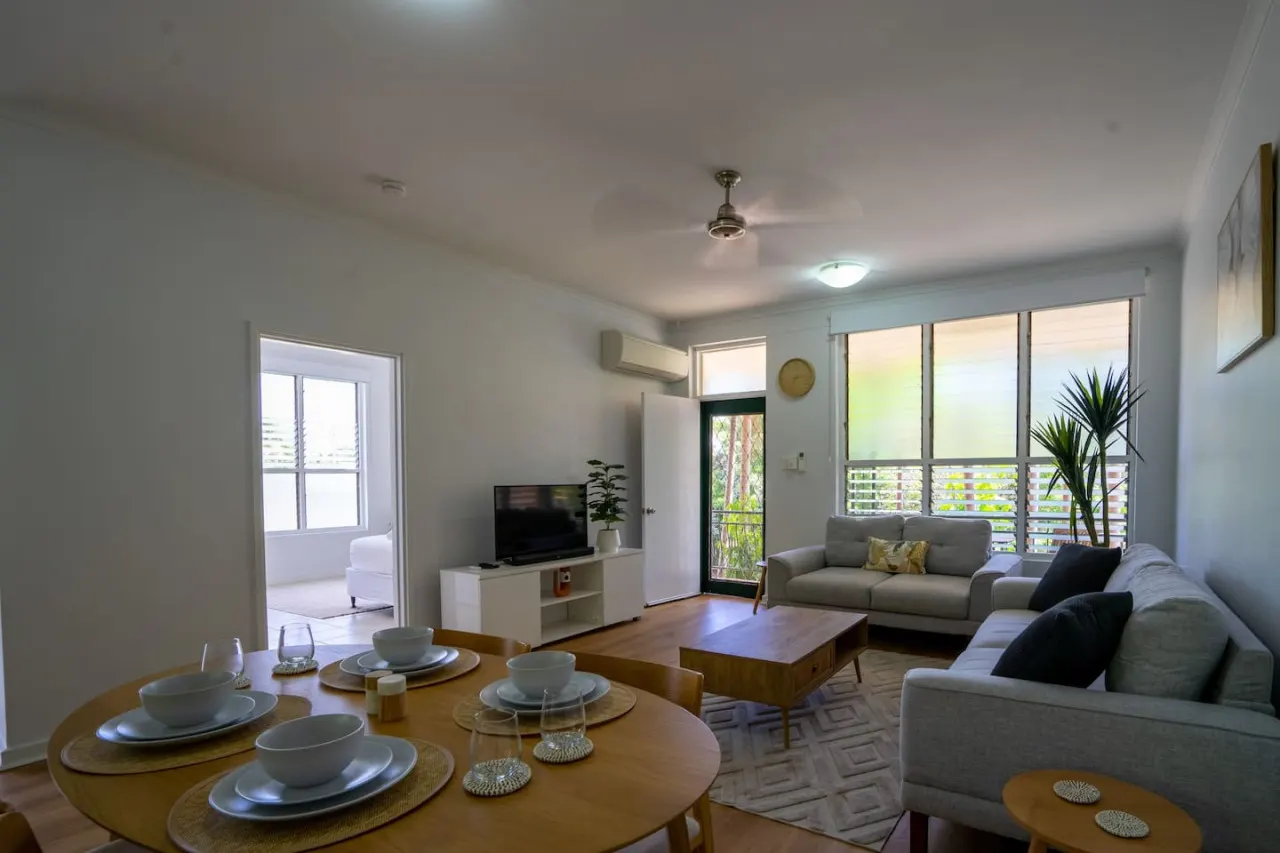 Nightcliff Retreat: Stylish 2BR Apt Near Foreshore — photo 5