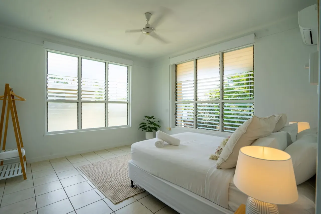 Nightcliff Retreat: Stylish 2BR Apt Near Foreshore 7