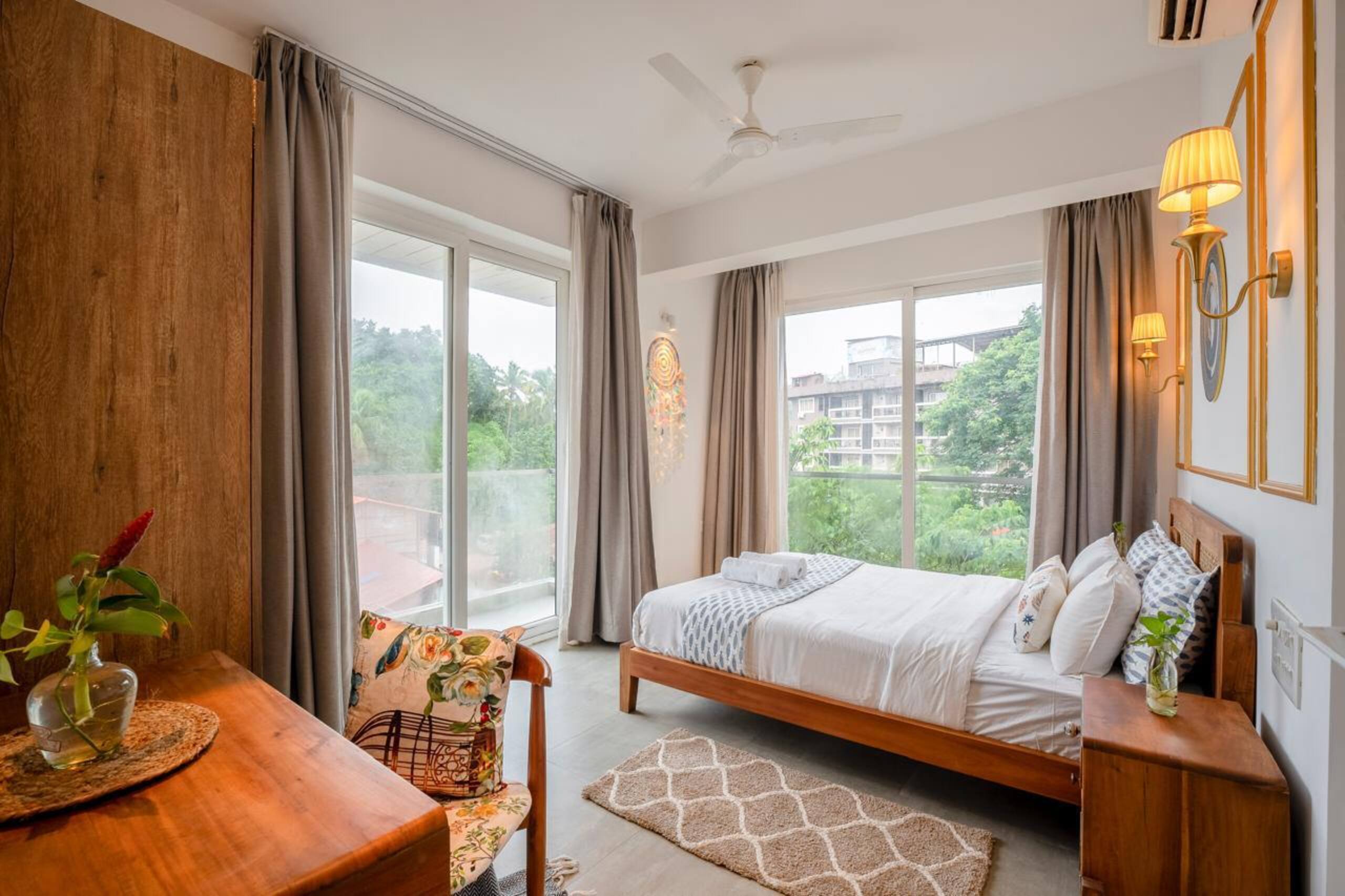“Amor Luxury Suites w/ Pool, Kitchen, WiFi ,beach 8