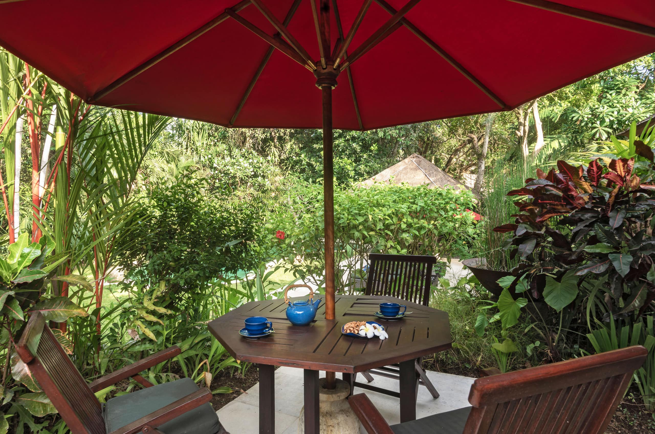 3-Bedroom Villa Pangi Gita: Pool, Garden Pavilions 16