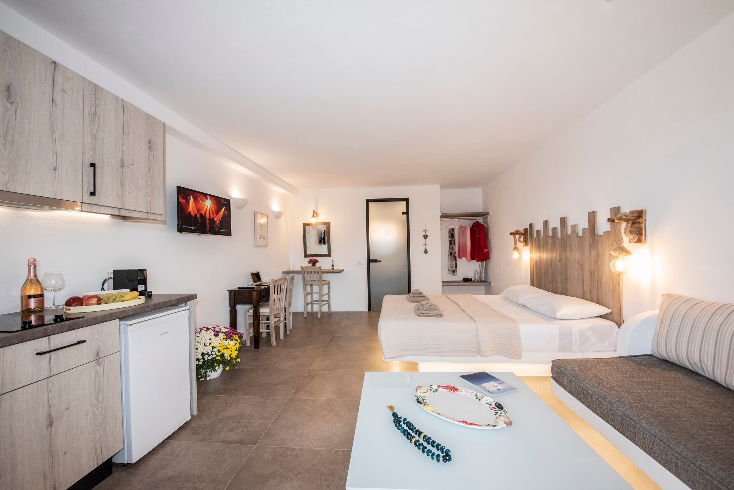 Myrsini's Luxury Suites Merchia Aris- 14