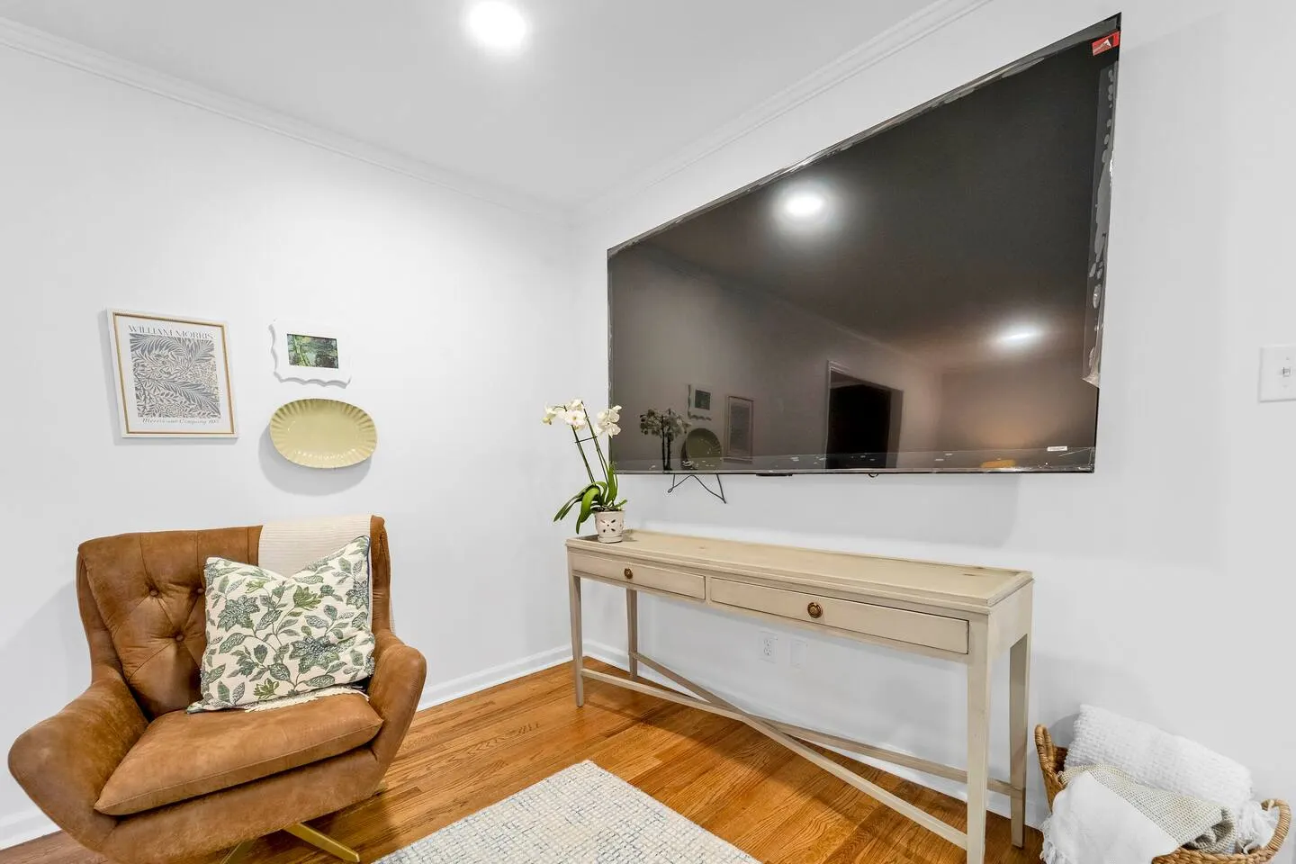 5 Bedrooms 4 Bathrooms Up to 8 Bed Option 10