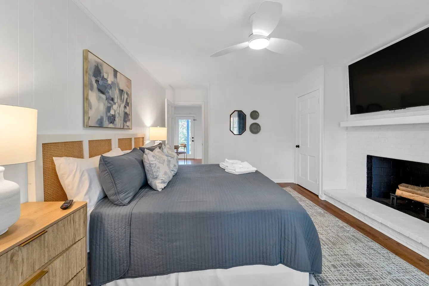 5 Bedrooms 4 Bathrooms Up to 8 Bed Option 17