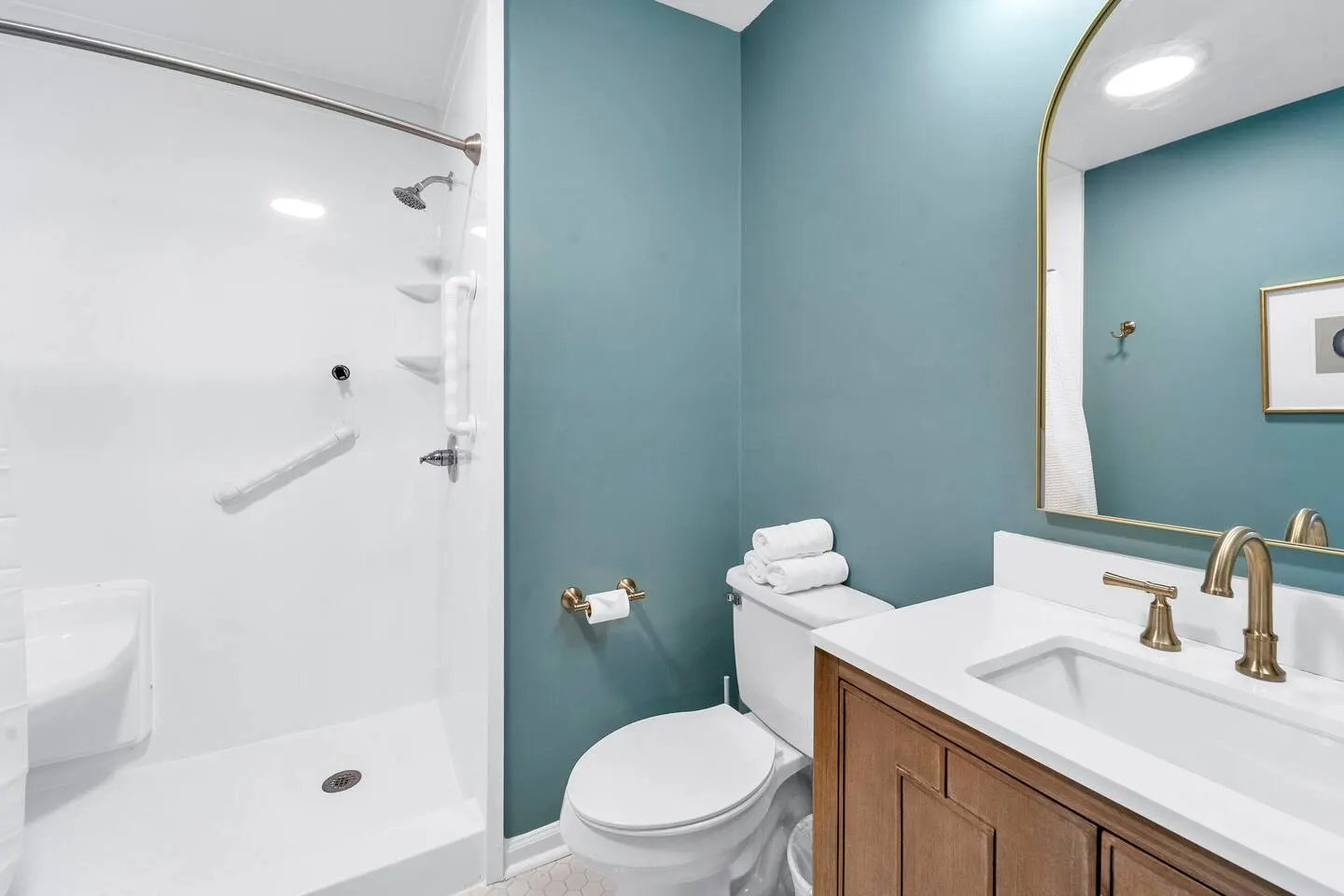 5 Bedrooms 4 Bathrooms Up to 8 Bed Option 19