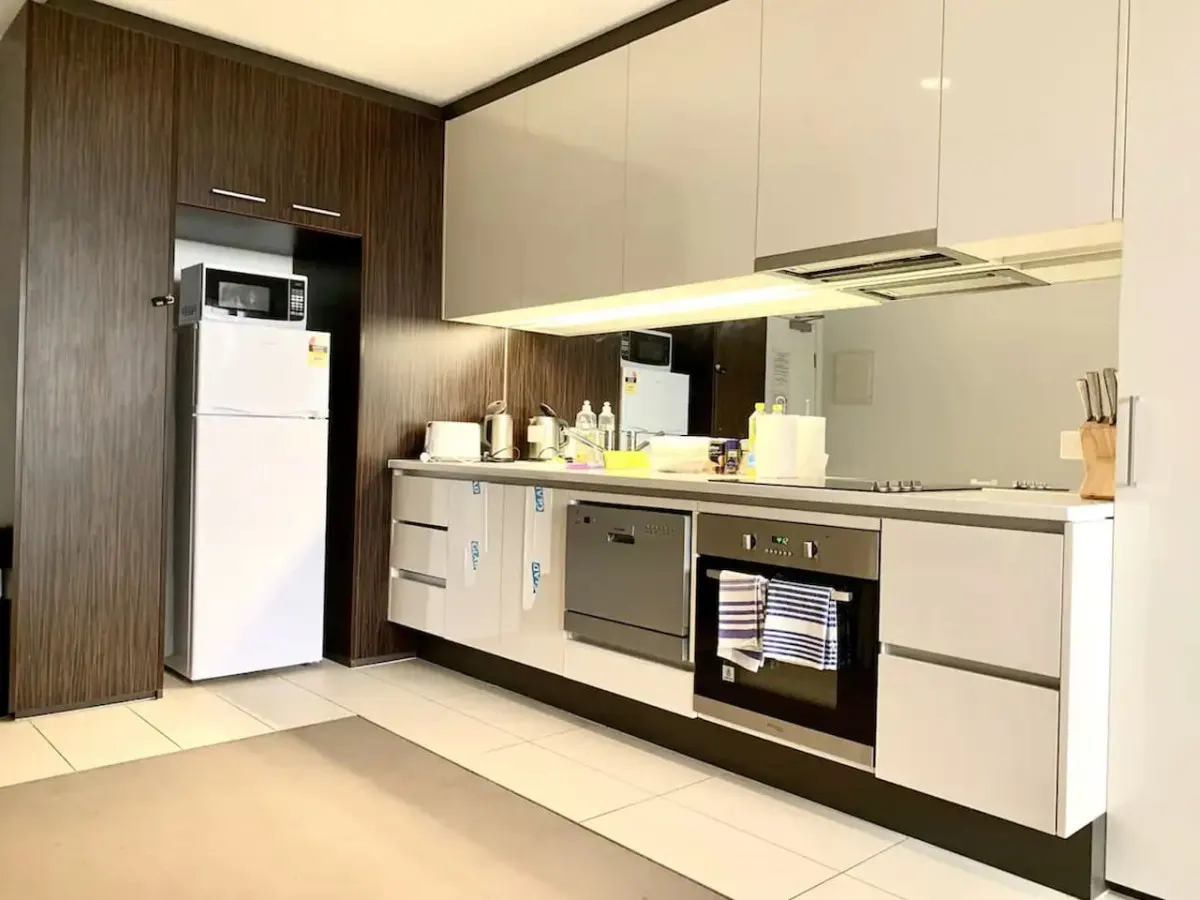 ReadySet Apartments on Upper West Side - U10 5