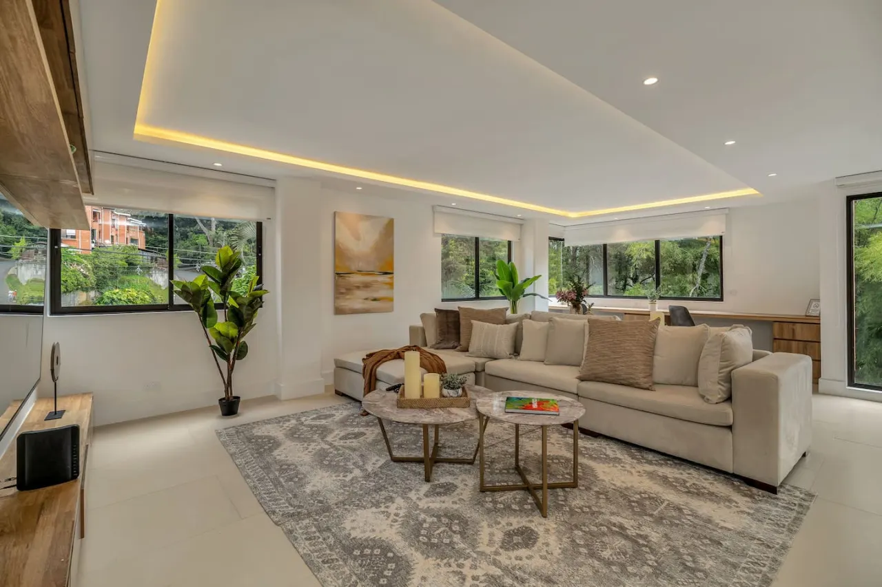 * Peaceful Heaven: 2.5 Bath+2 Bed 19
