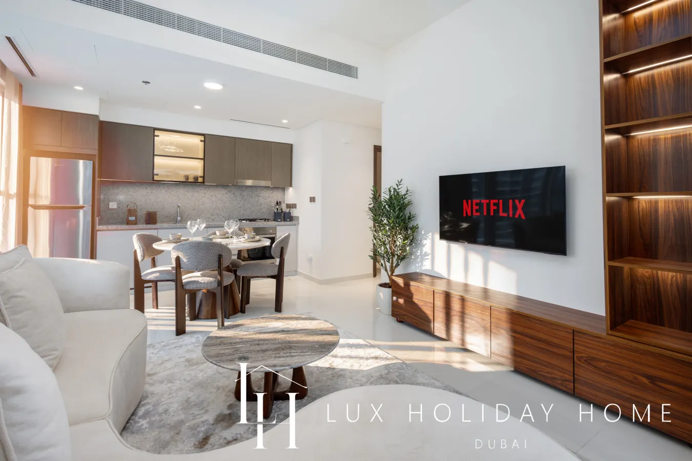 LUX The Grand Bleu Suite 2 13