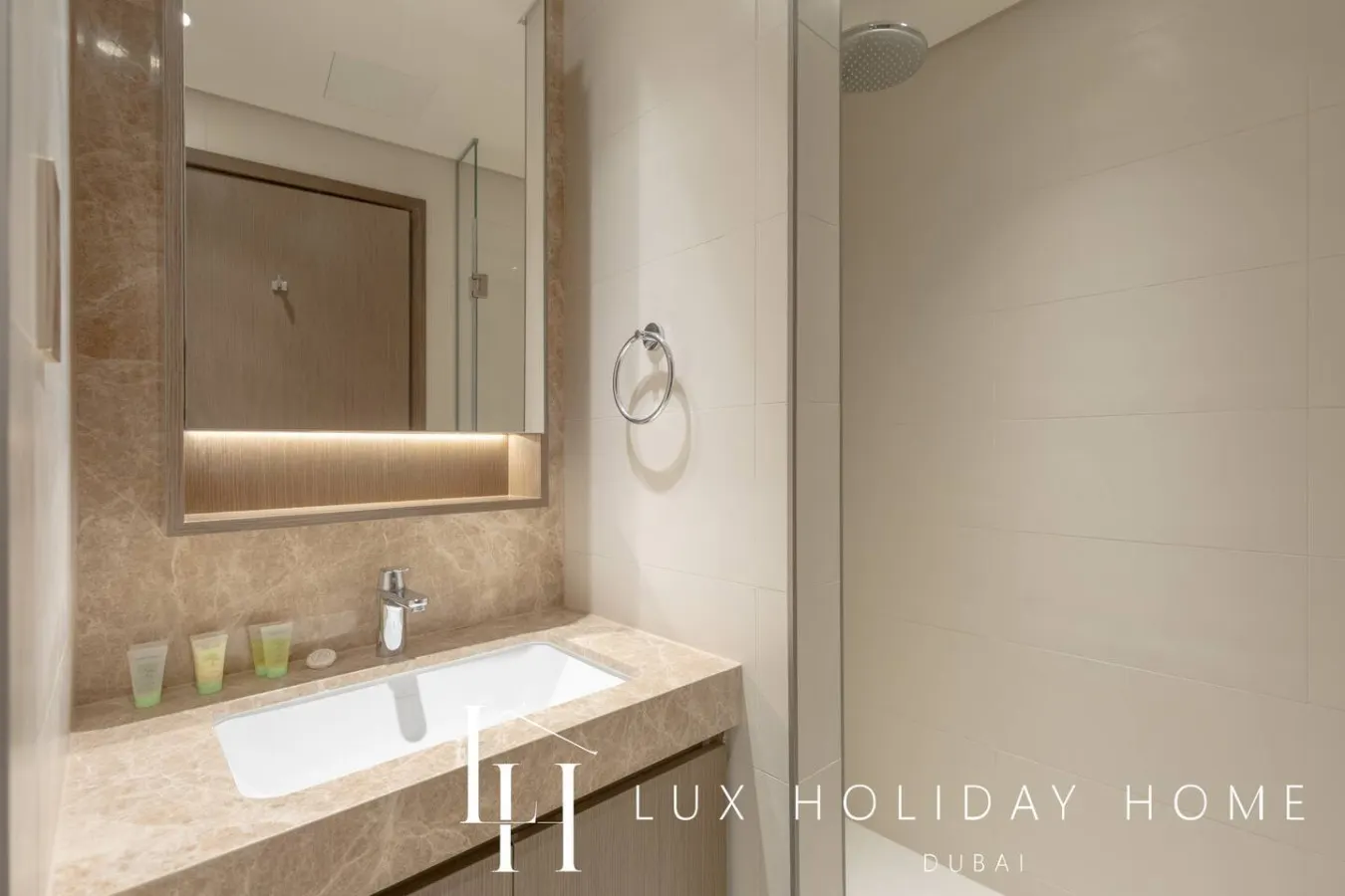 LUX The Grand Bleu Suite 2 20