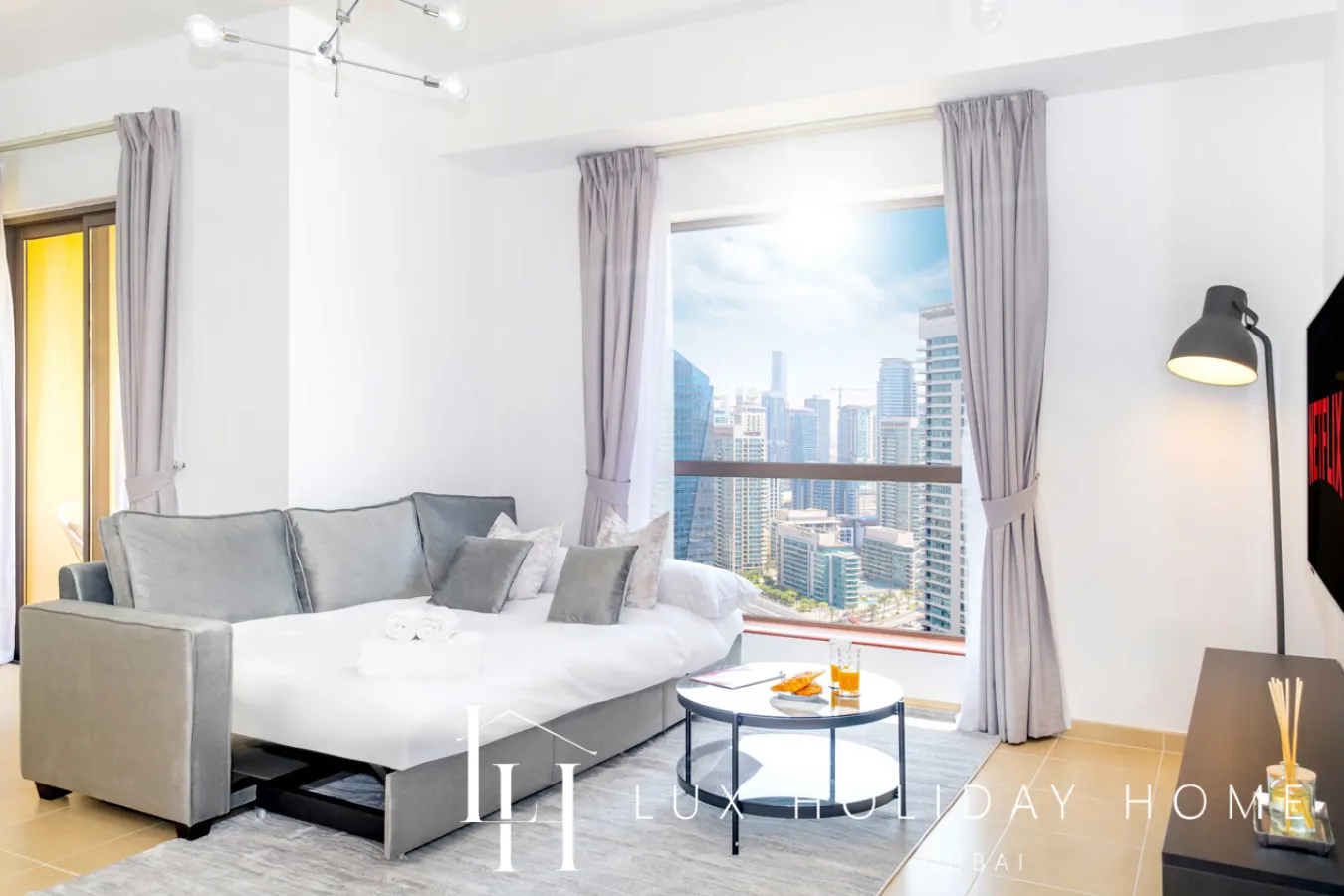 LUX The JBR Marina View Suite 2 8