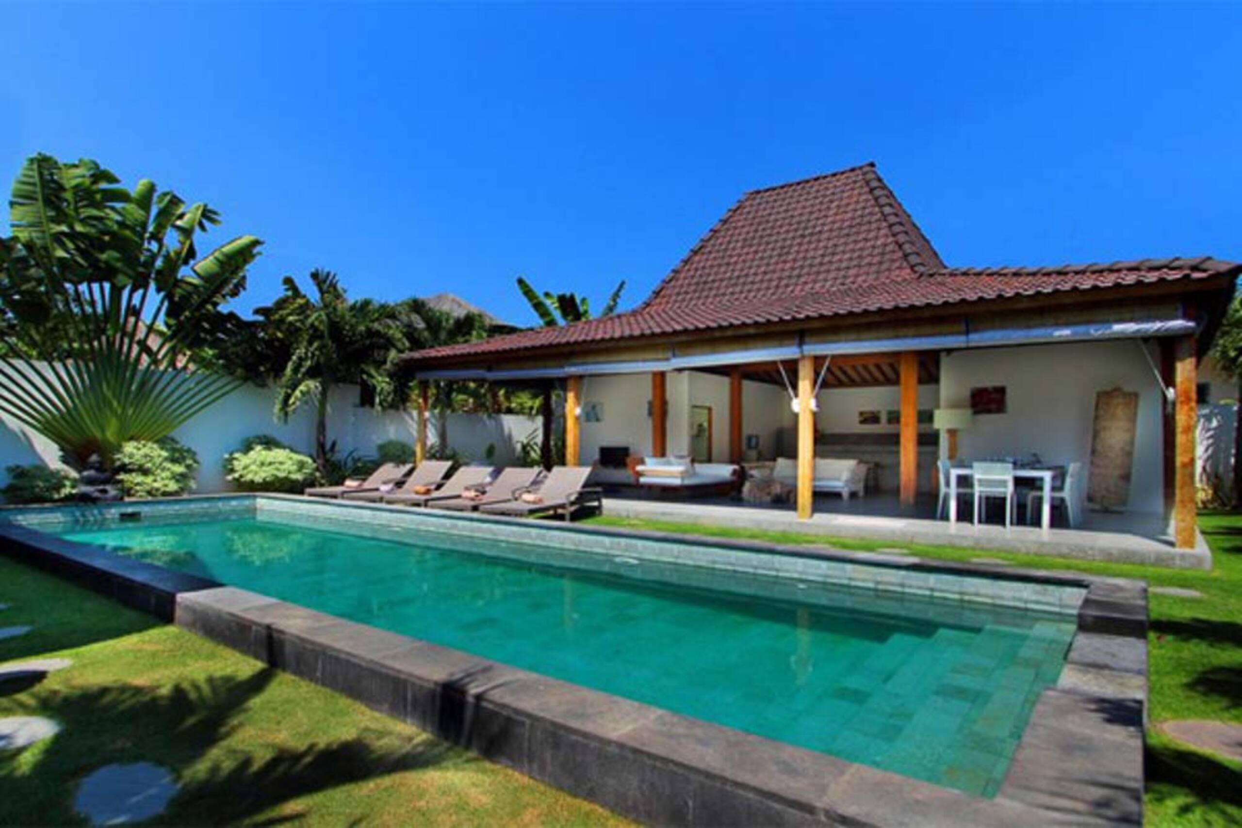 Villa Tinn Tamm - Central Seminyak Oberoi