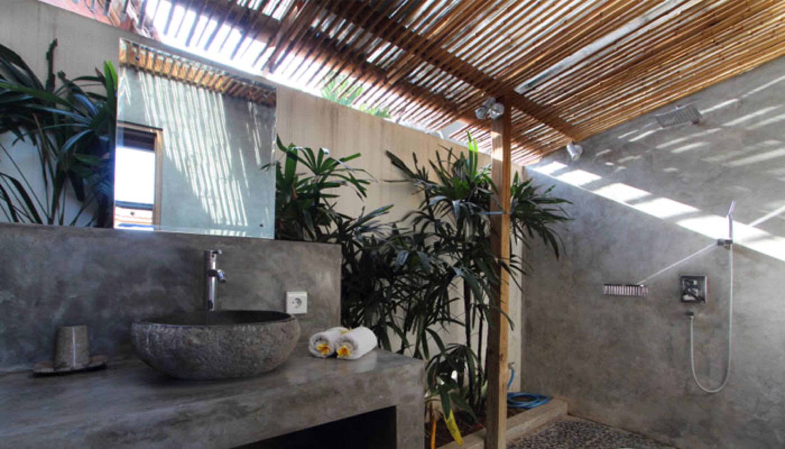 Villa Tinn Tamm - Central Seminyak Oberoi 13
