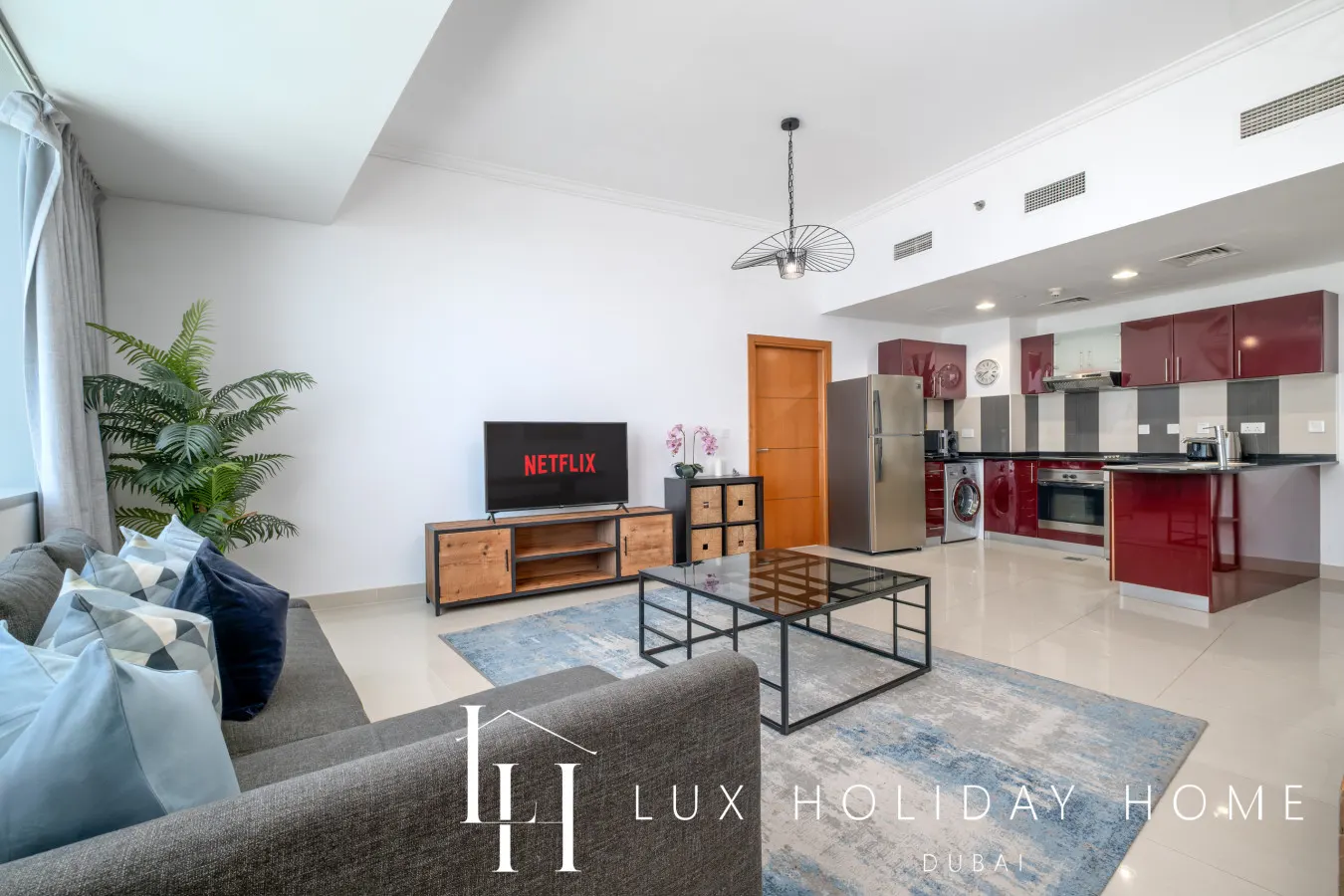 LUX The Sky View Suite Dubai Marina 10