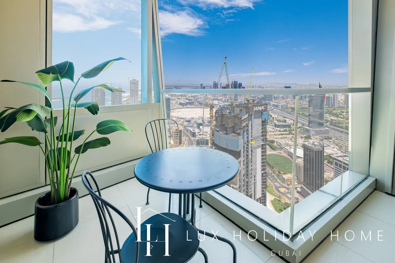 LUX The Sky View Suite Dubai Marina 15