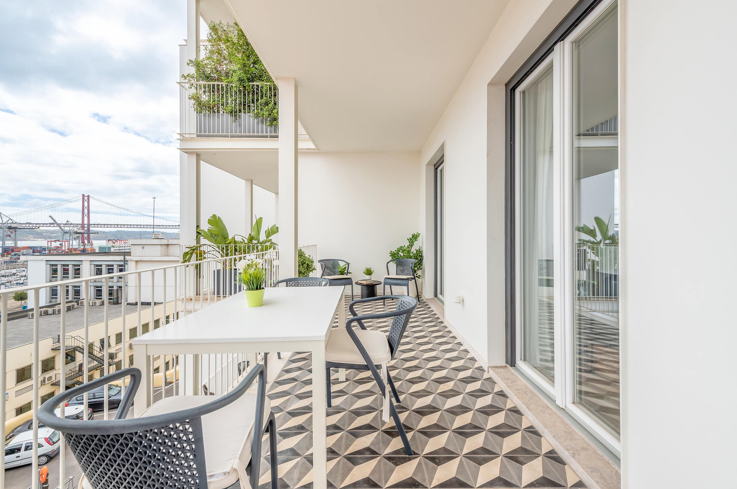 Premium Apartment River View 29
