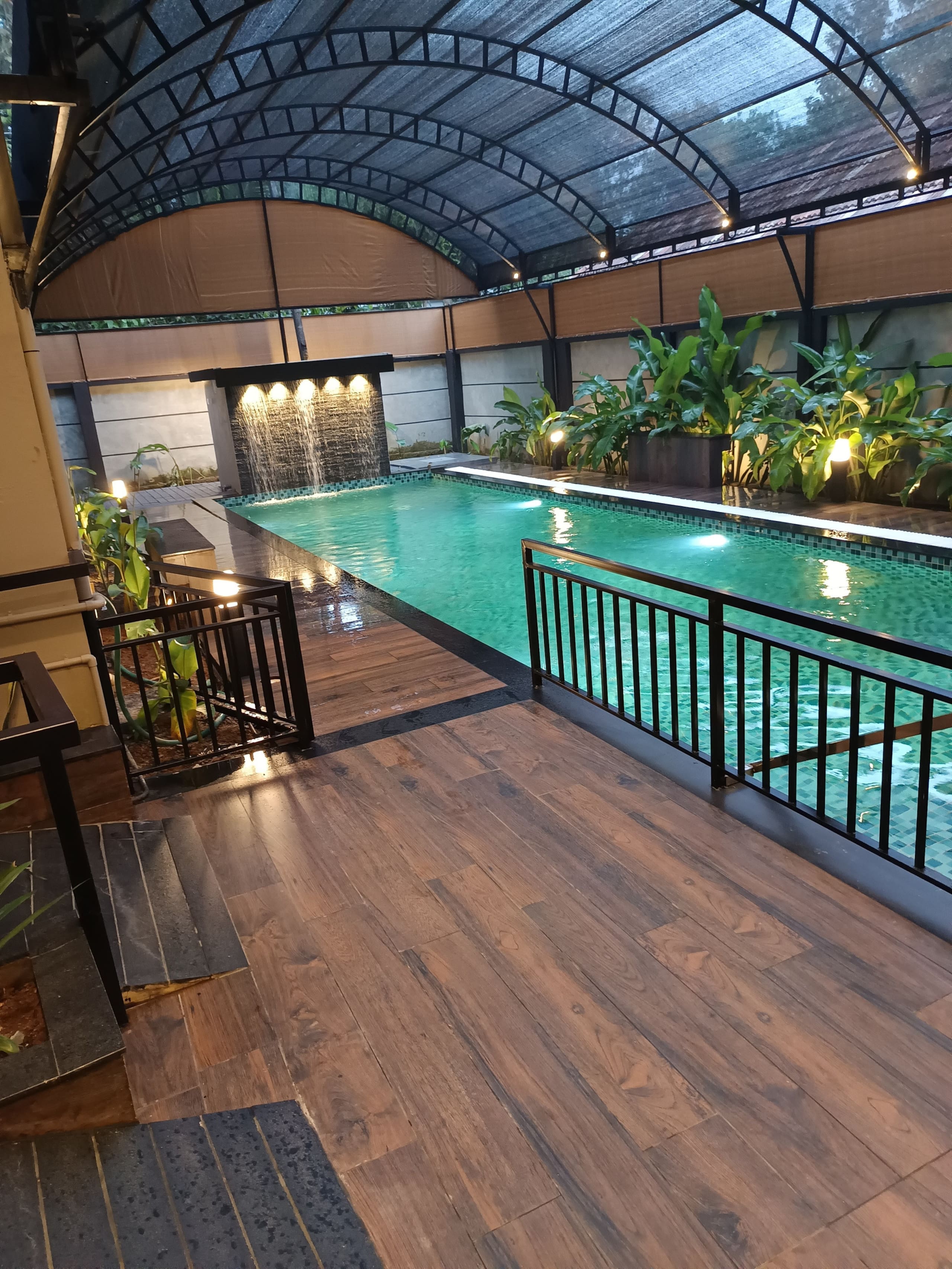 The Pool Lounge Premium Homestay Kochi, Aluva 8