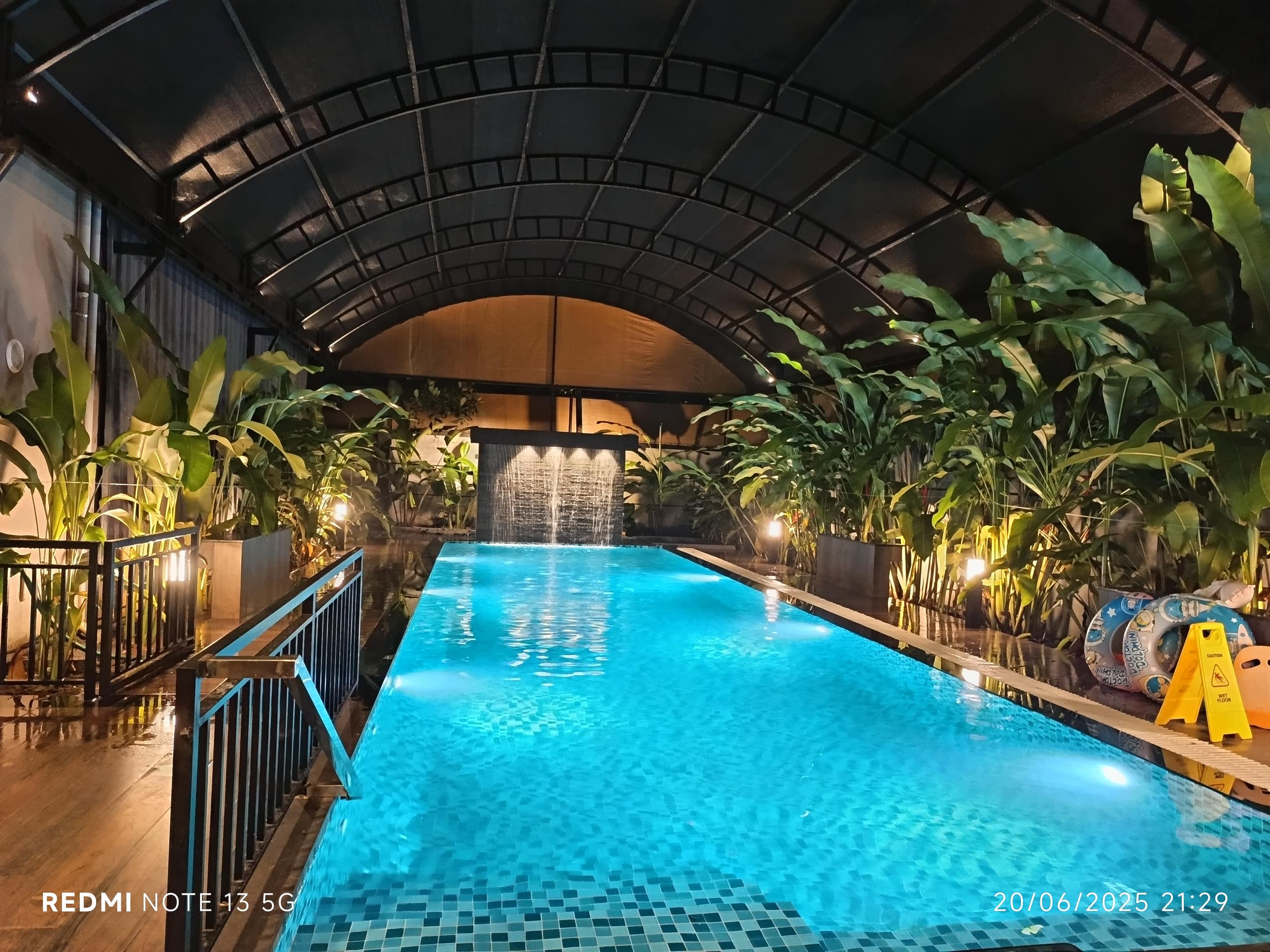 The Pool Lounge Premium Homestay Kochi, Aluva 1