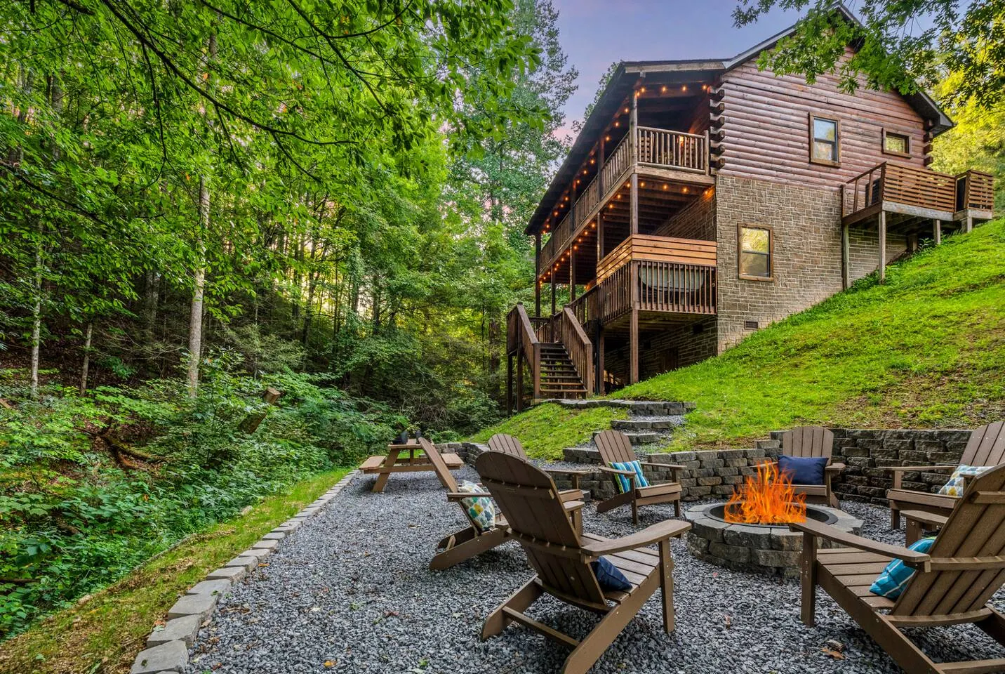 Serene Forest Retreat With Hot Tub & Firepit 2