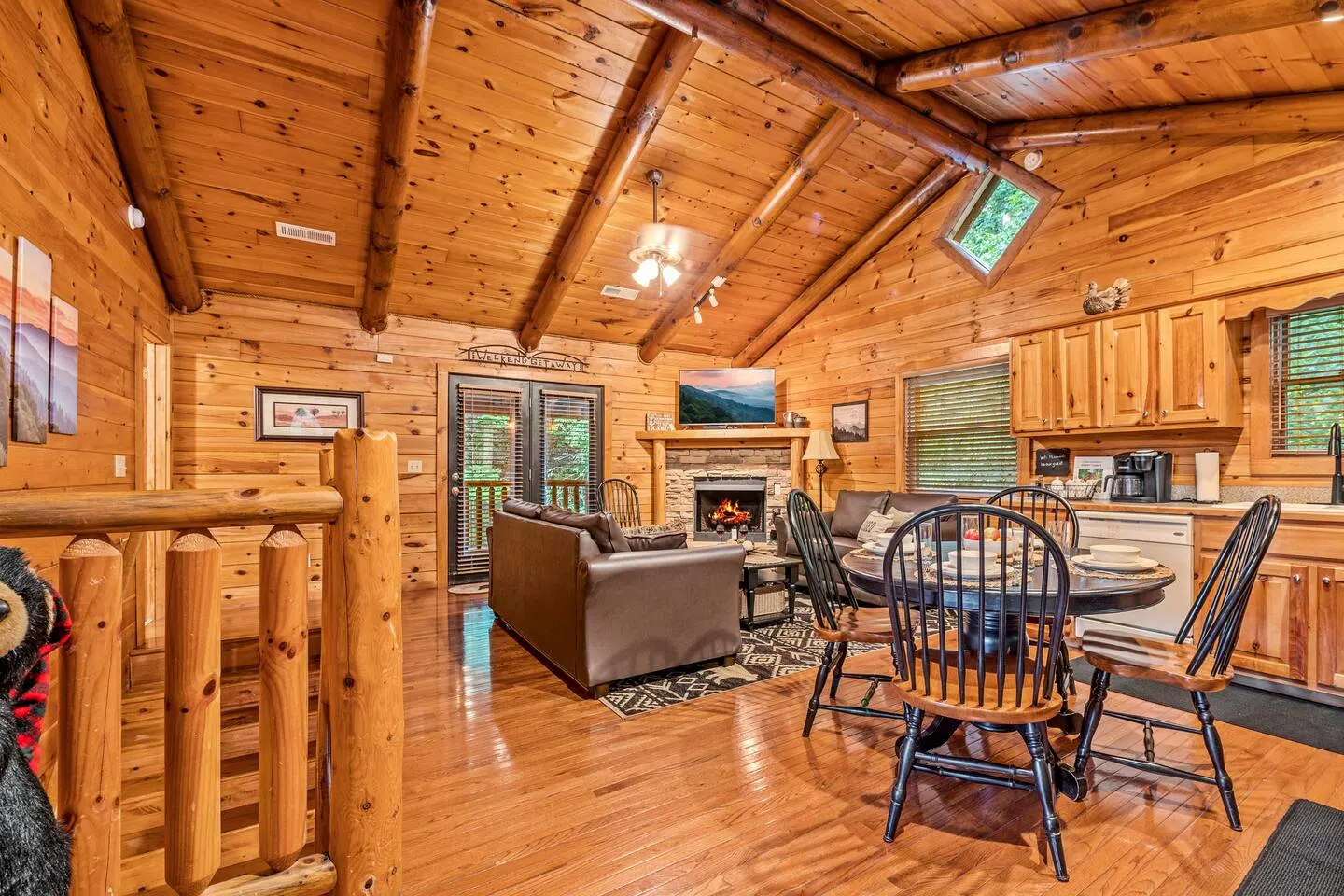 Serene Forest Retreat With Hot Tub & Firepit 9