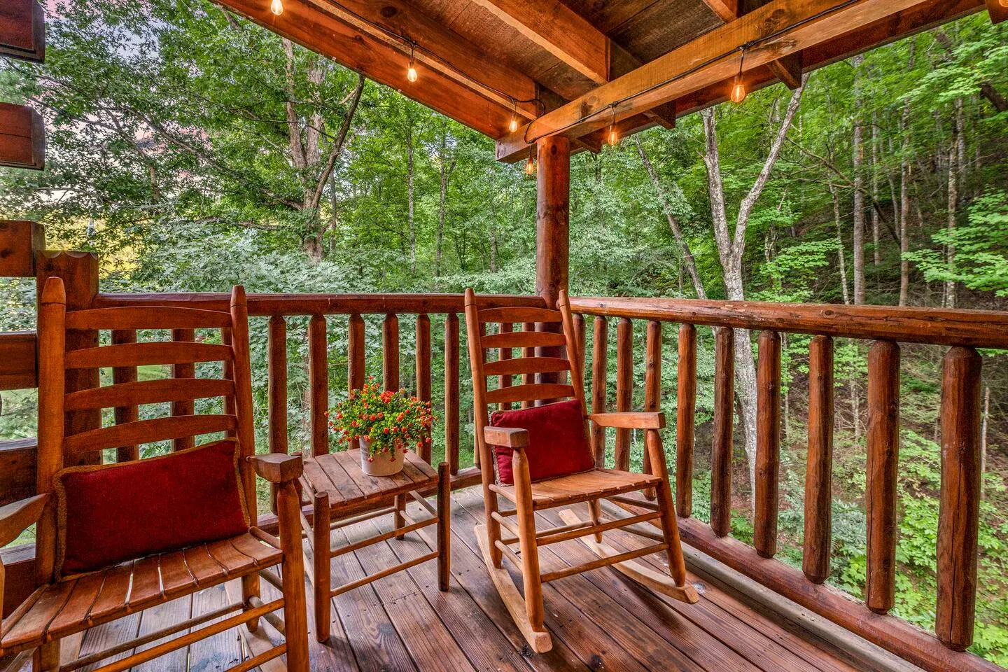 Serene Forest Retreat With Hot Tub & Firepit 8