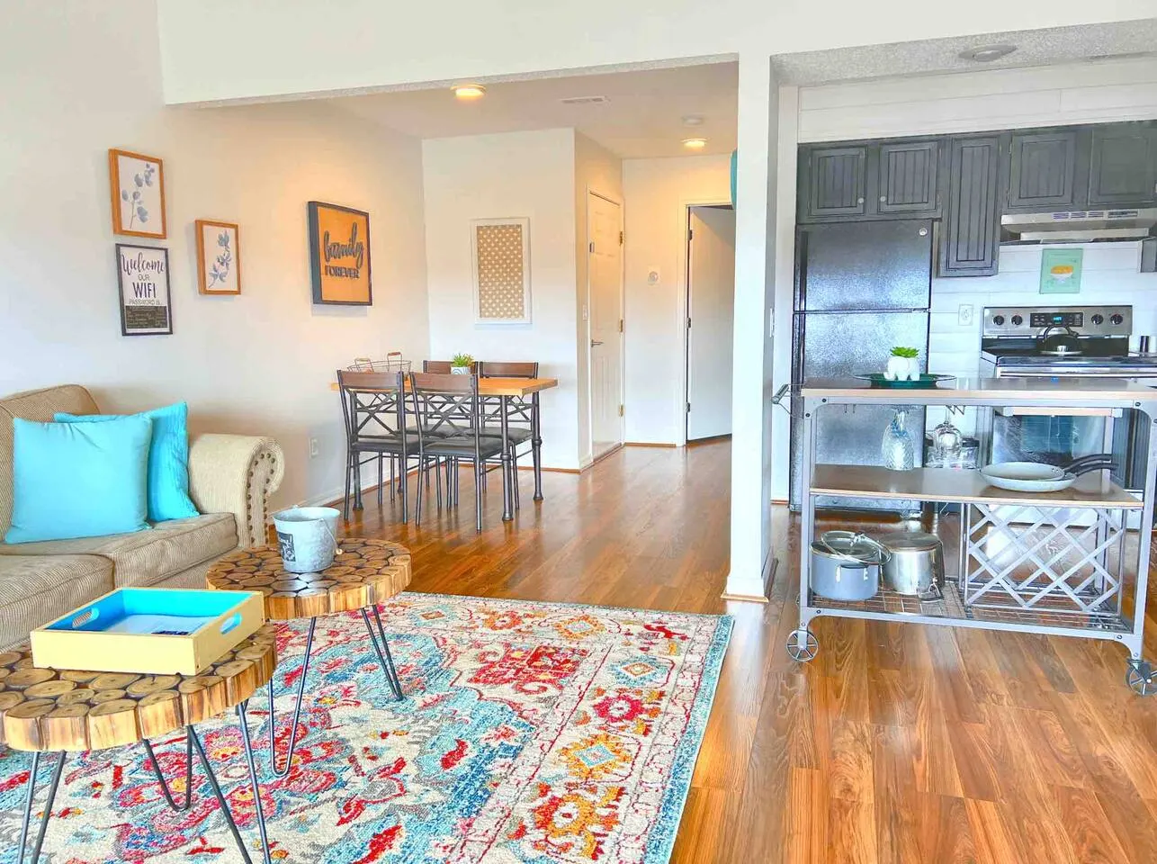 Gorgeous View, Cute/Clean! SDC, Hike/Fish on site! 9