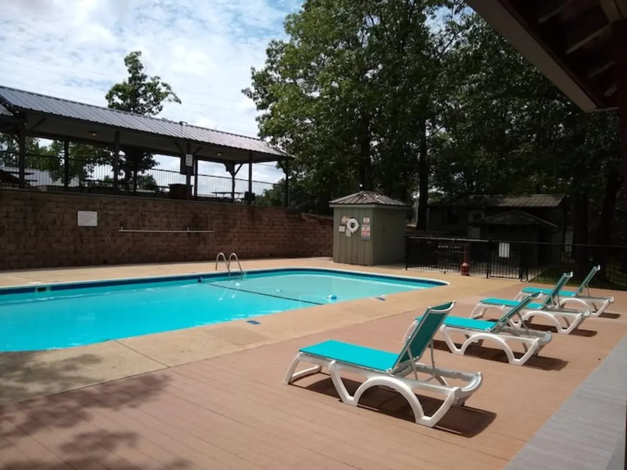 Gorgeous View, Cute/Clean! SDC, Hike/Fish on site! 11