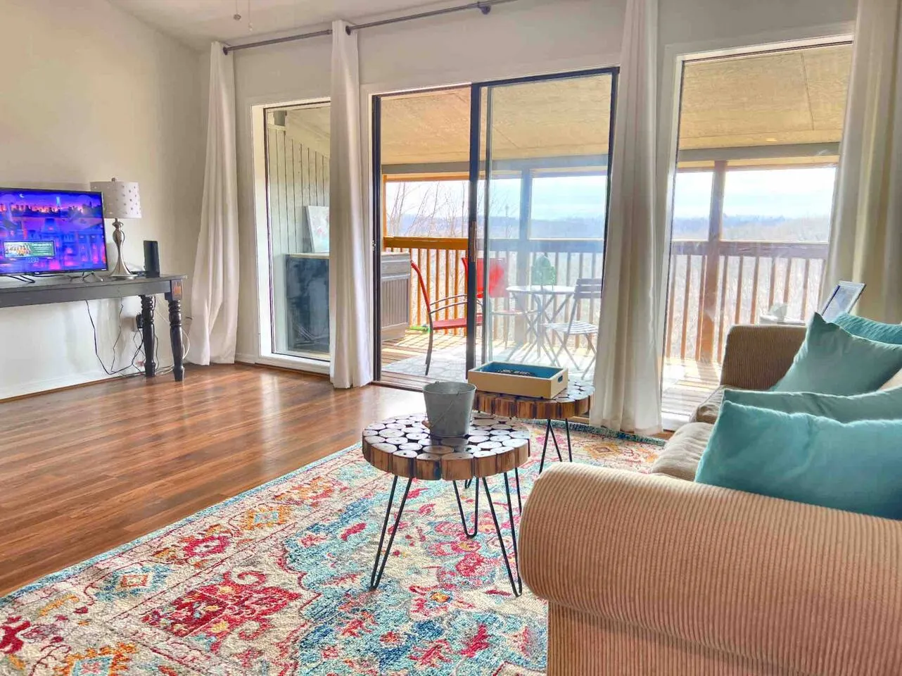Gorgeous View, Cute/Clean! SDC, Hike/Fish on site! 16