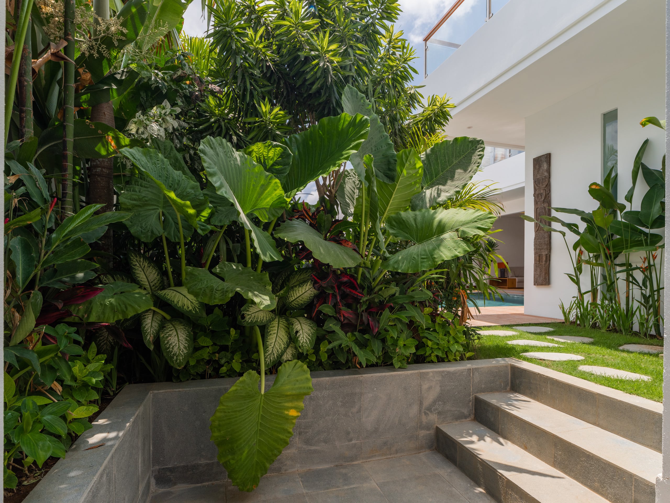 Lux 500m² 5BR Villa, 400m to FINNS & Canggu Beach 22