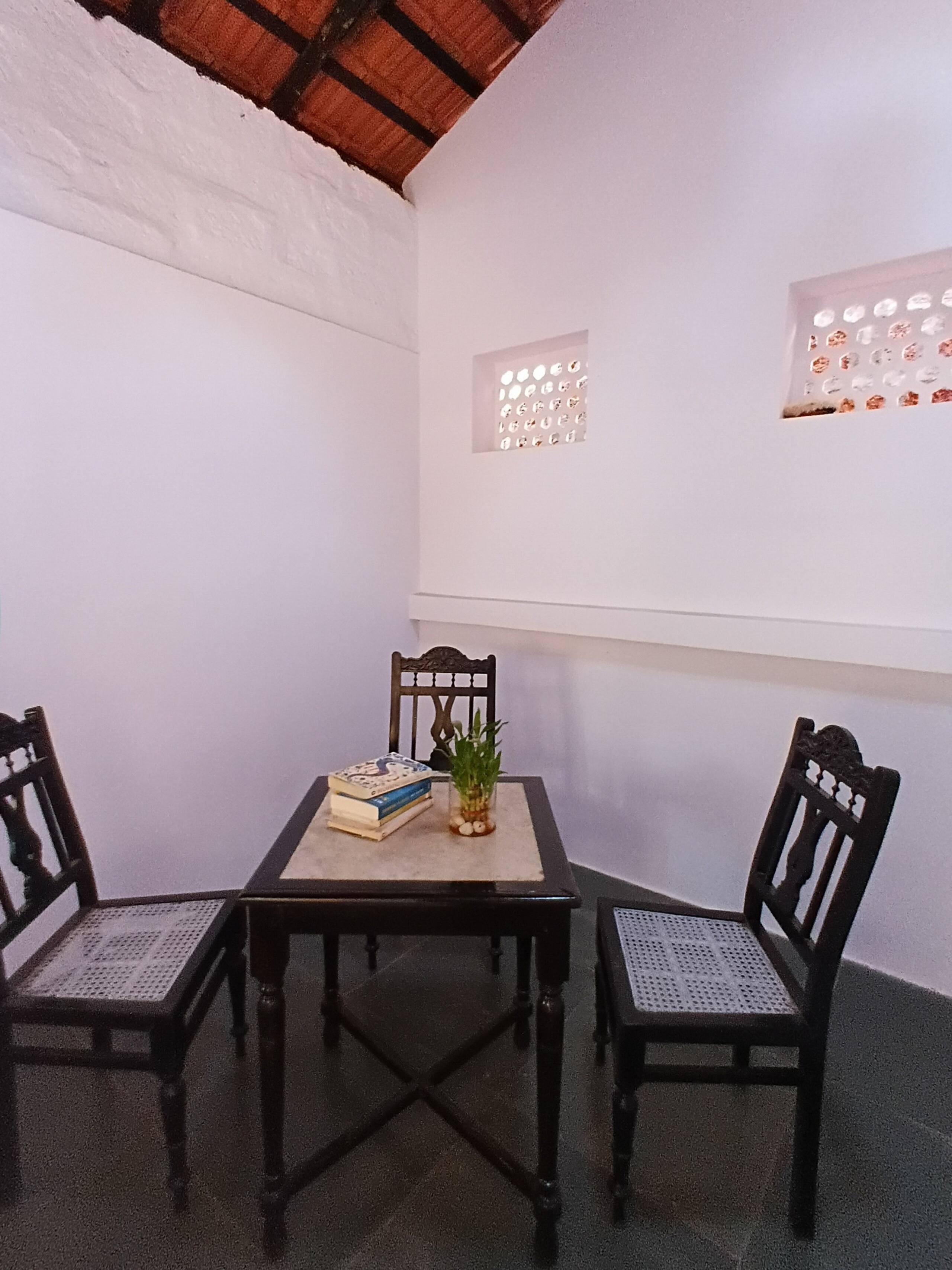 2BHK Heritage Goan Villa in Parra • Pet-friendly 6