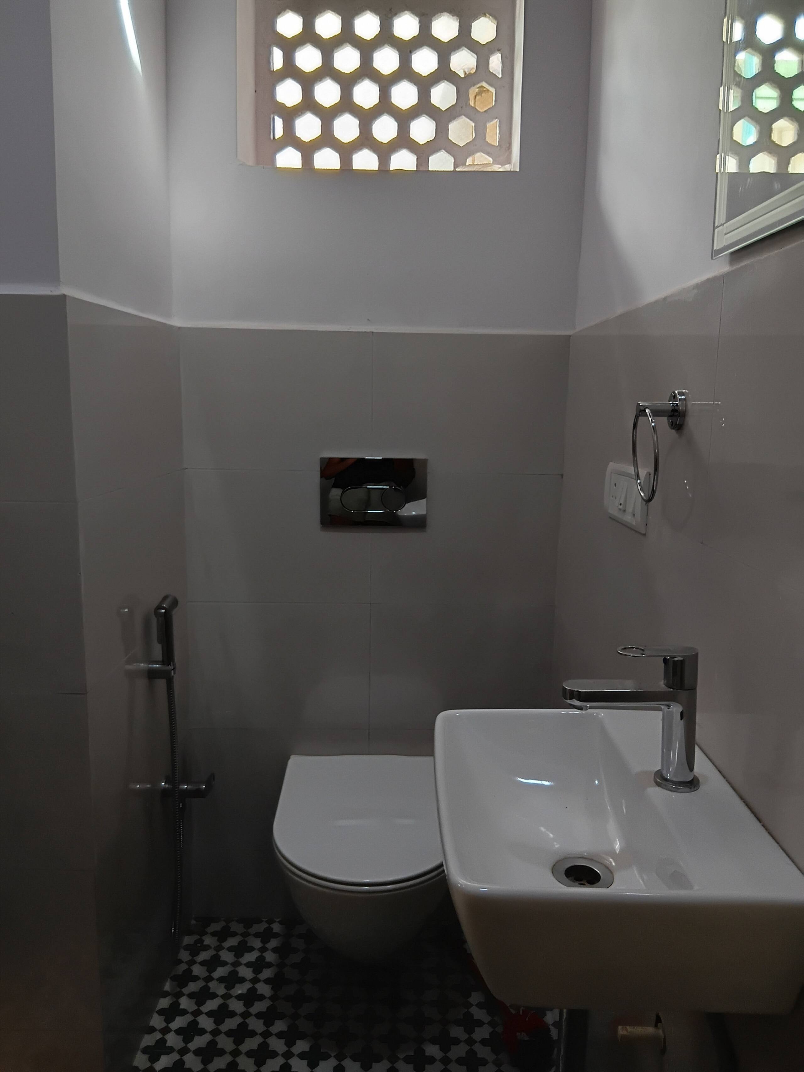 2BHK Heritage Goan Villa in Parra • Pet-friendly 8