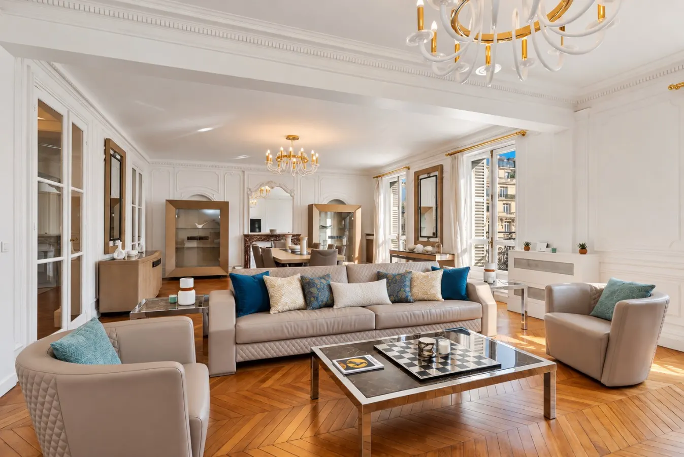 Luxury 5 Bed Residence - Opposite Arc de Triomphe 1