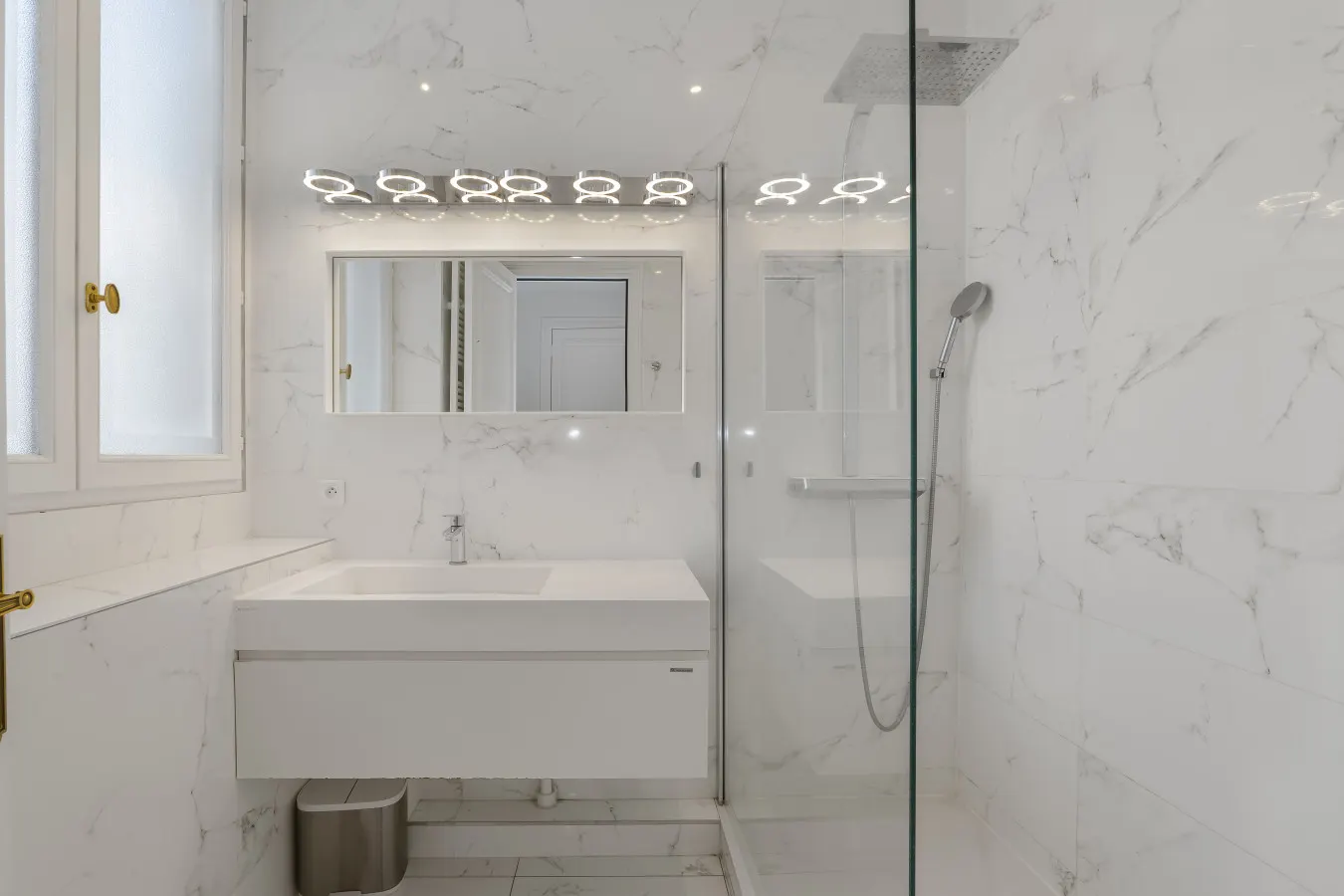 Luxury 5 Bed Residence - Opposite Arc de Triomphe 20