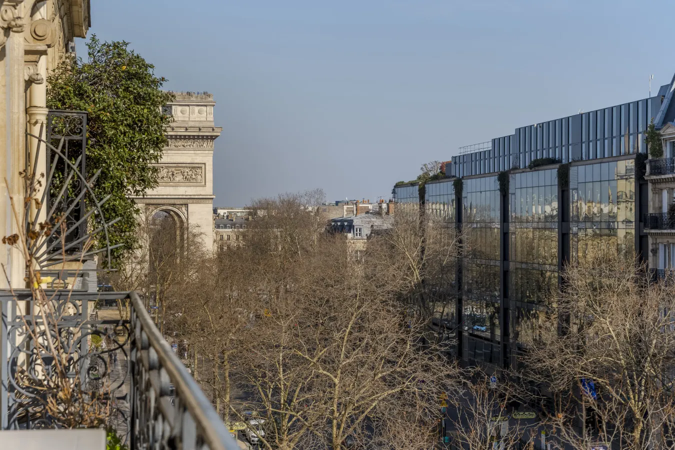 Luxury 5 Bed Residence - Opposite Arc de Triomphe 5