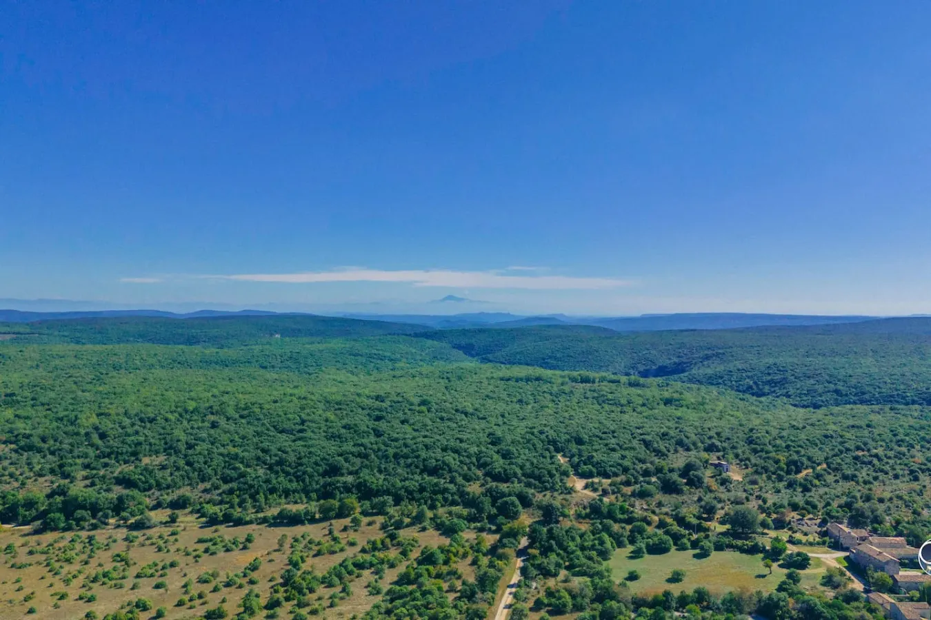 Magnifique villa au cœur de la garrigue 10