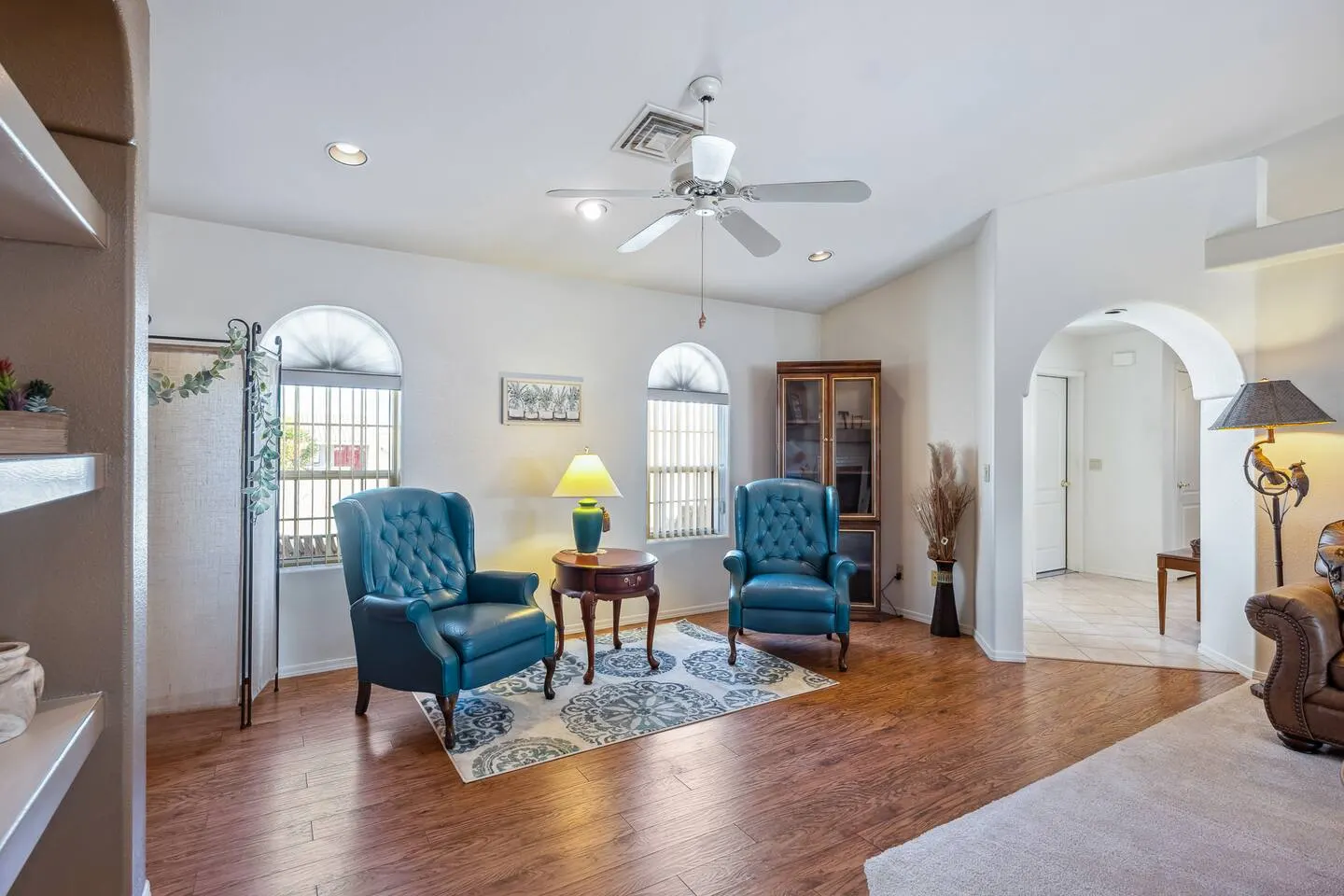 3 Bd Block from Golf Course Boat Parking 10