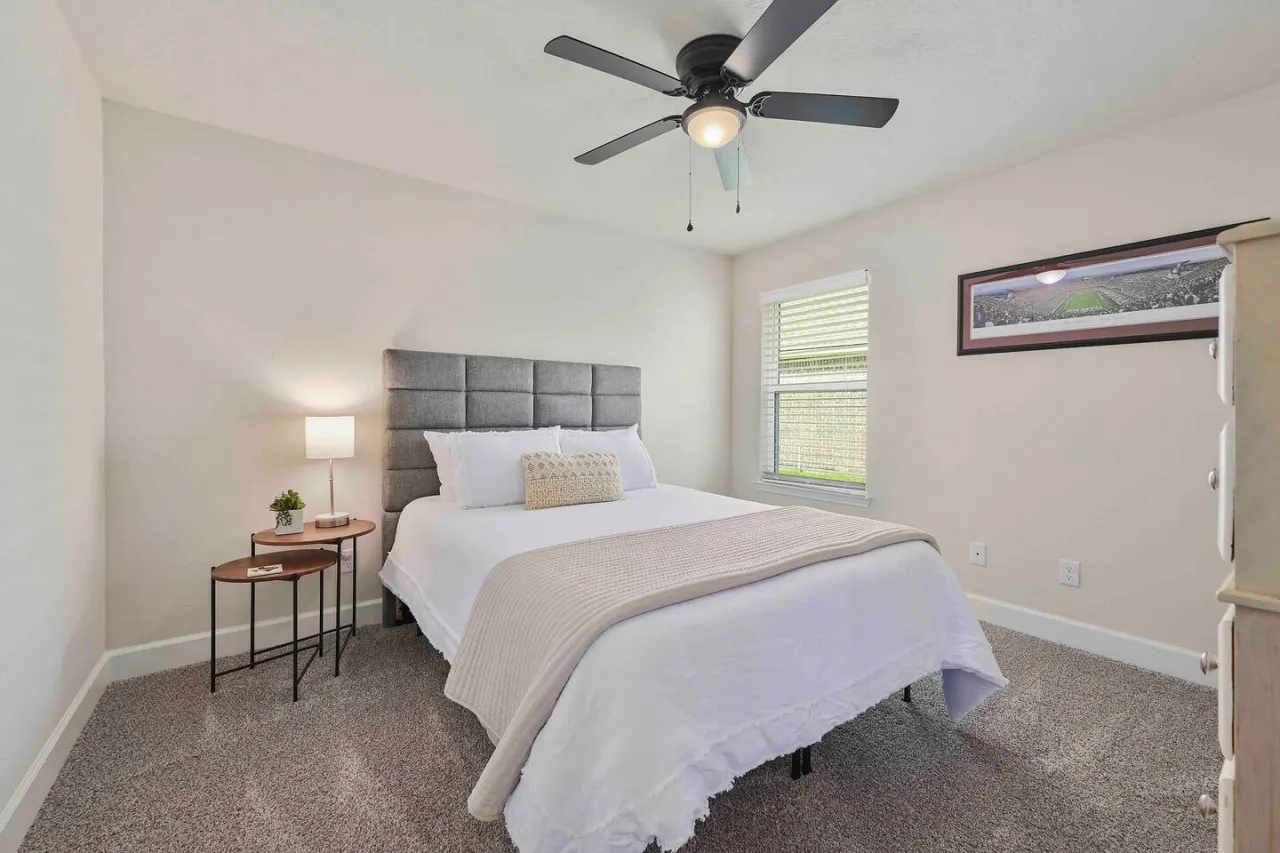Ol' Army Escape - Modern 4BR/3BA Home 9