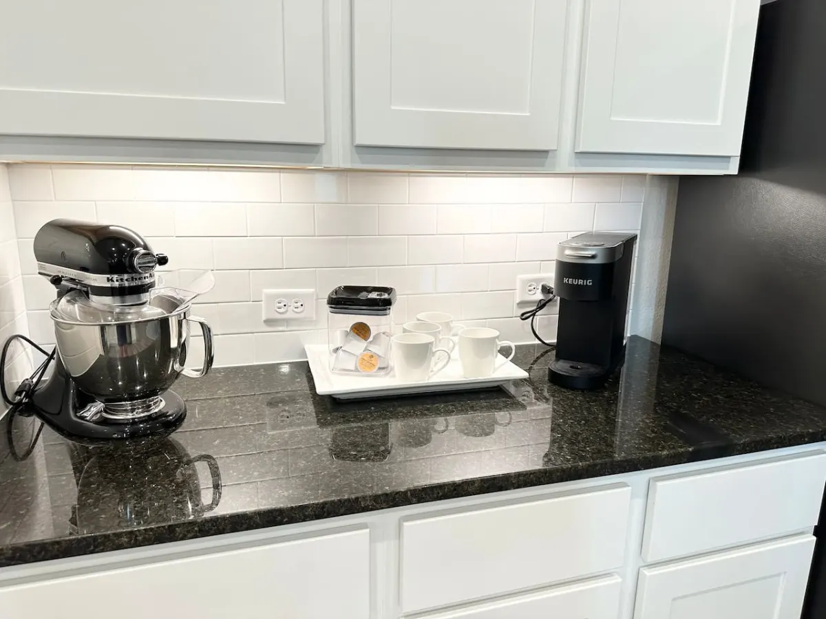 Ol' Army Escape - Modern 4BR/3BA Home 3
