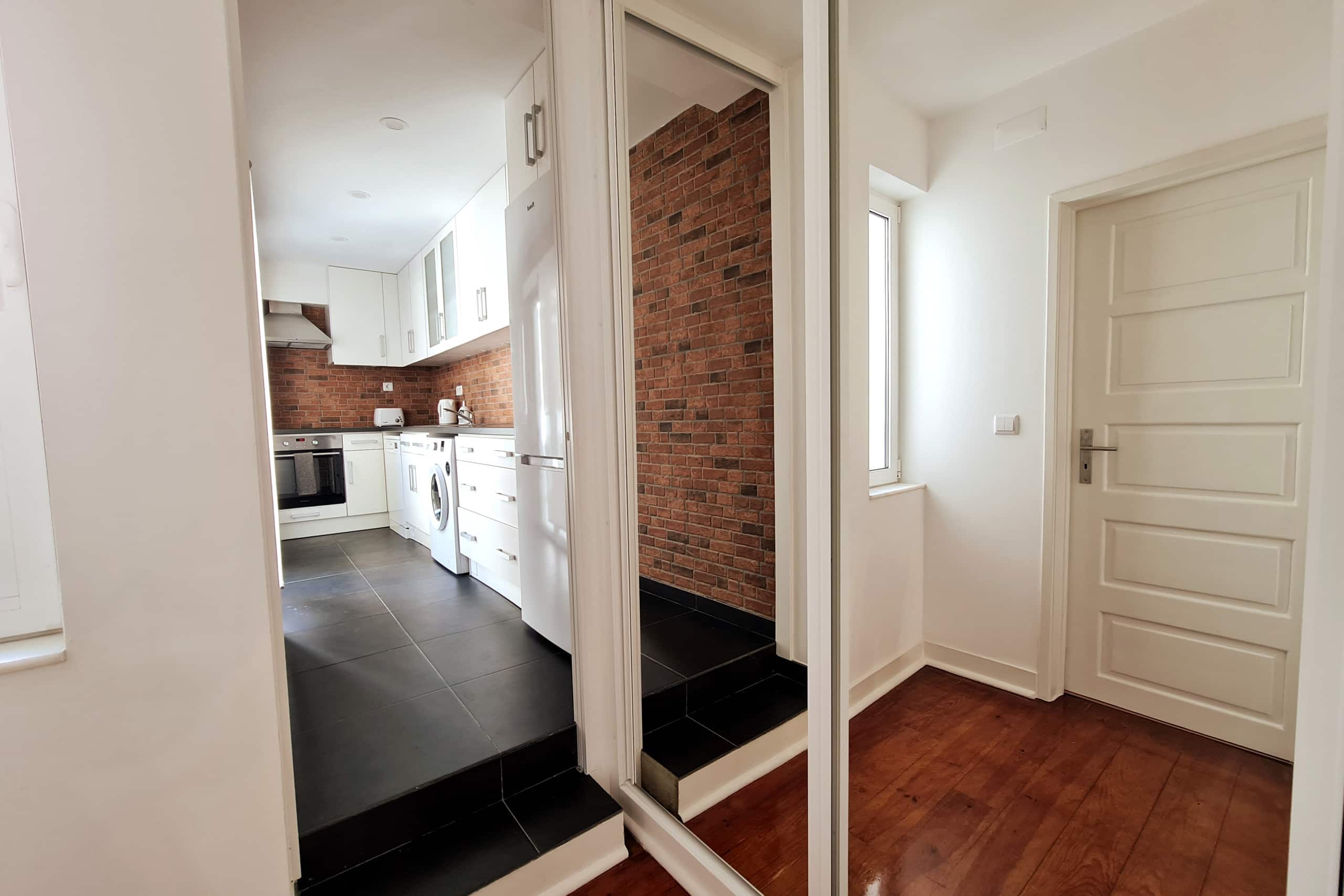 Lisbon4Real: Deluxe 2BR+1 in Principe Real 19
