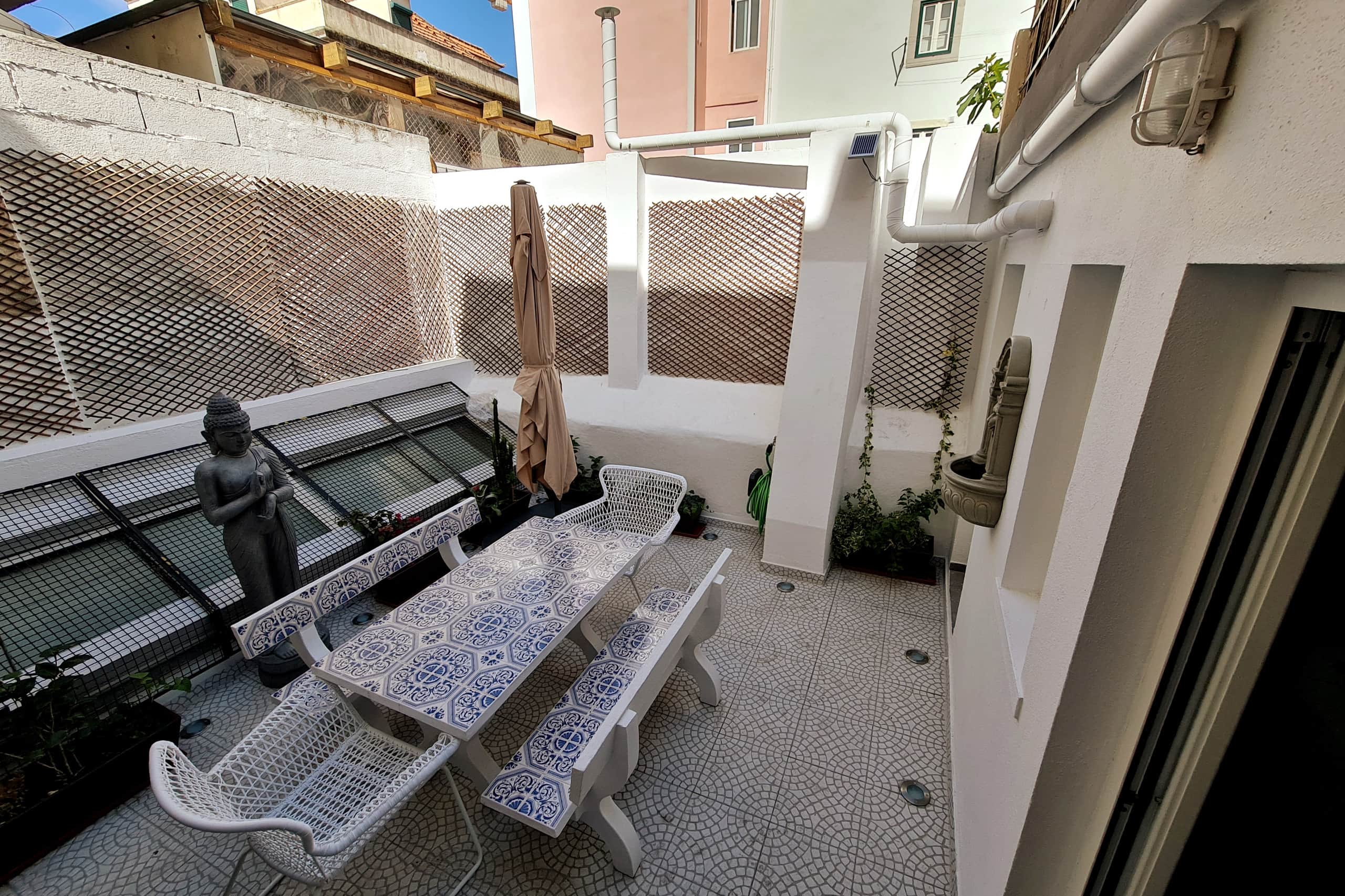 Lisbon4Real: Deluxe 2BR+1 in Principe Real 5