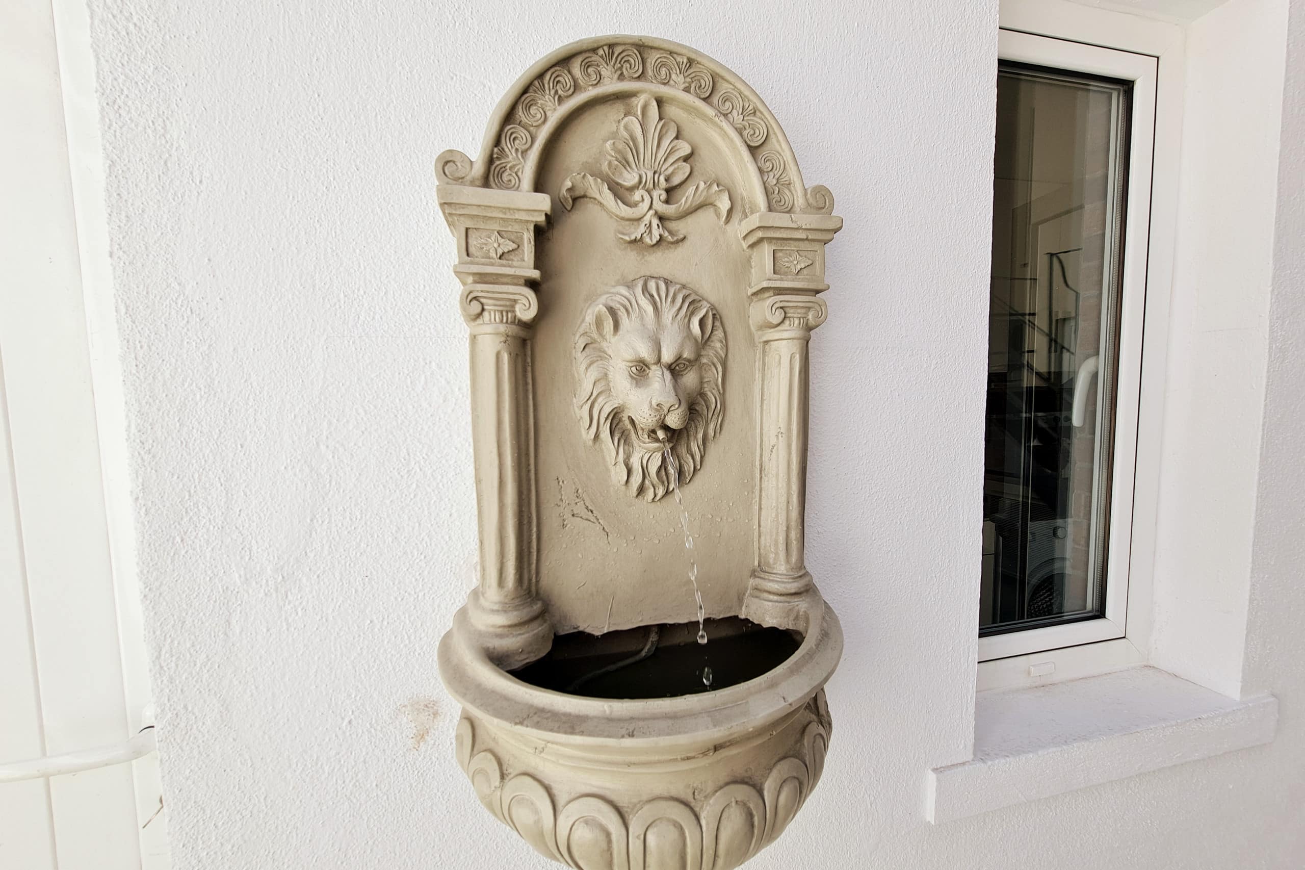 Lisbon4Real: Deluxe 2BR+1 in Principe Real 38