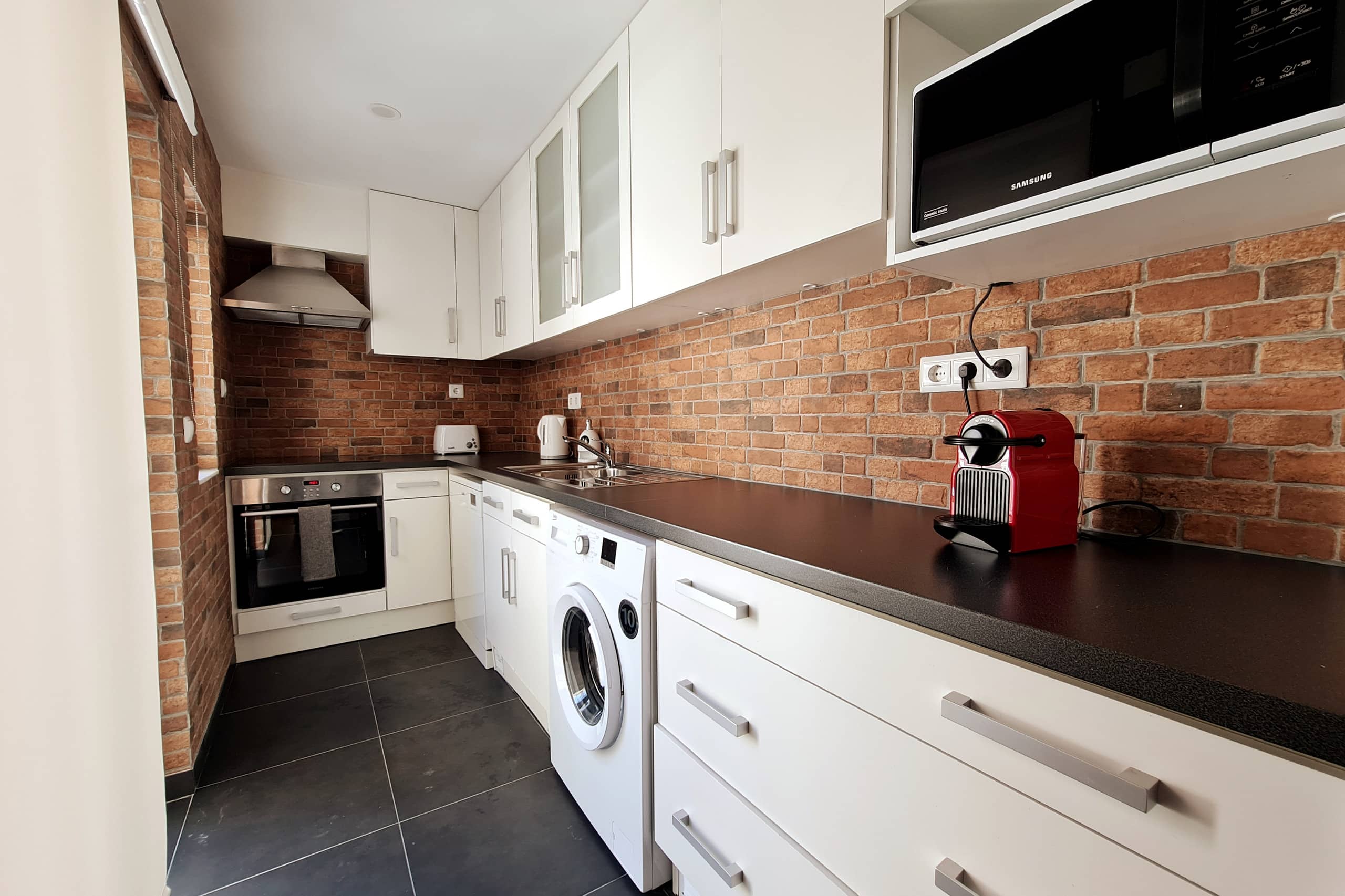 Lisbon4Real: Deluxe 2BR+1 in Principe Real 20
