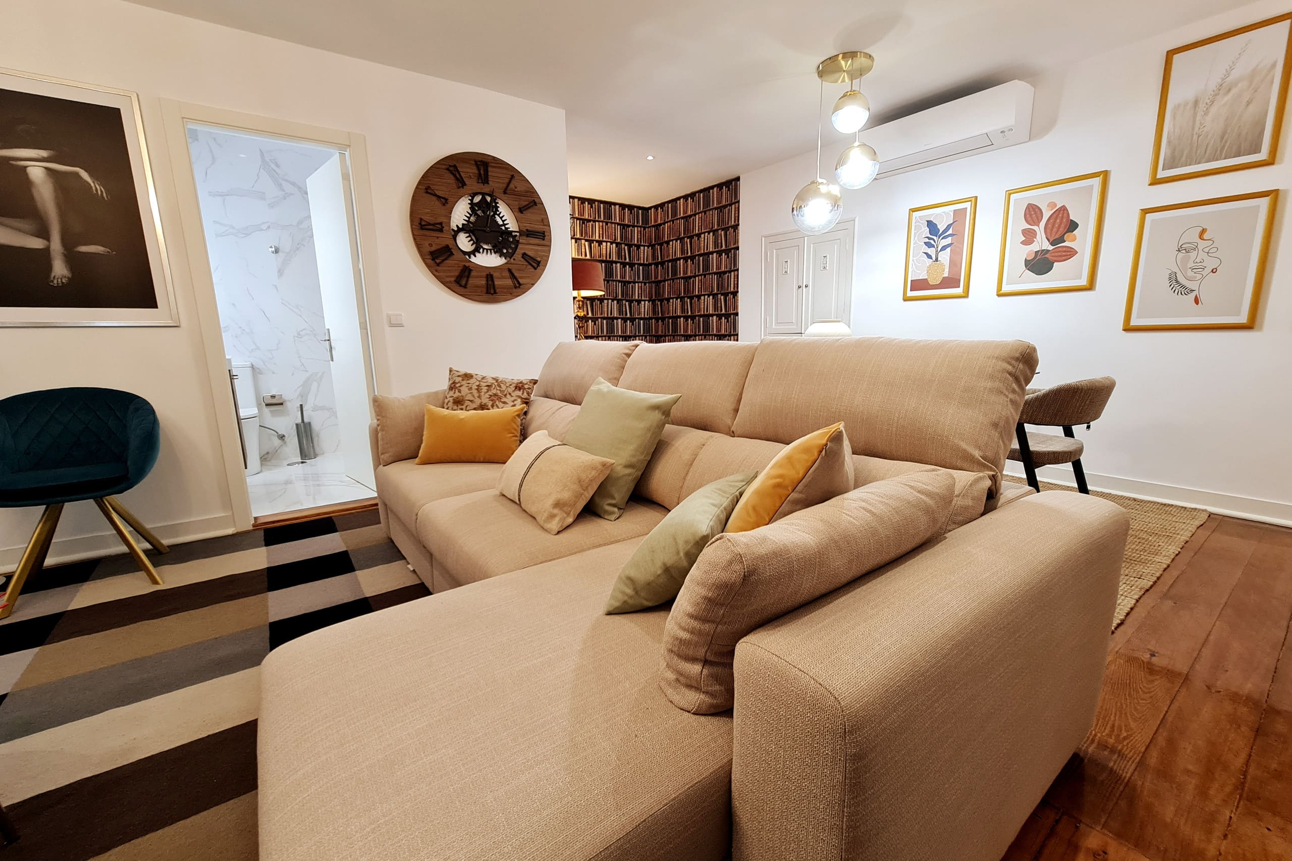 Lisbon4Real: Deluxe 2BR+1 in Principe Real 14