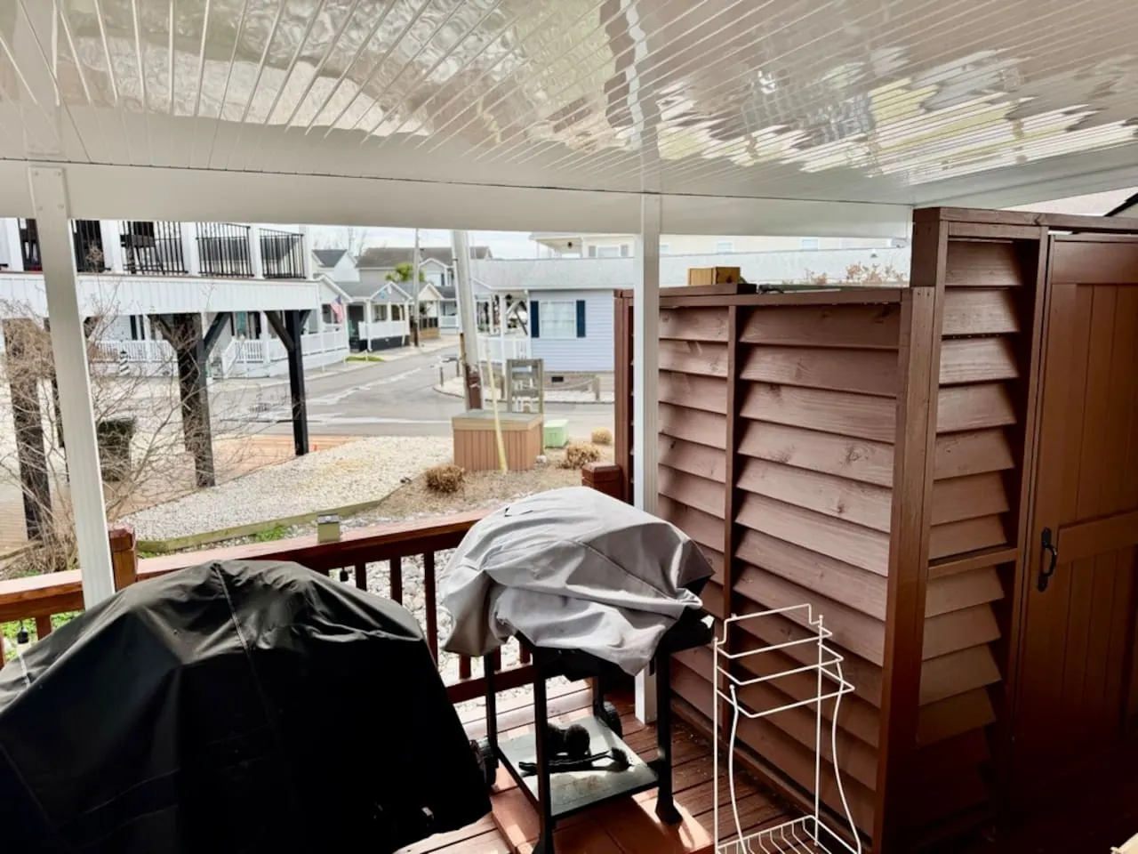 Ever After Escape Lake View & Covered Patio 16