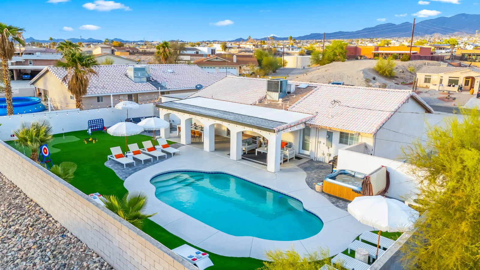 Tropical Playhouse - Pool, Spa, Golf, Game Room