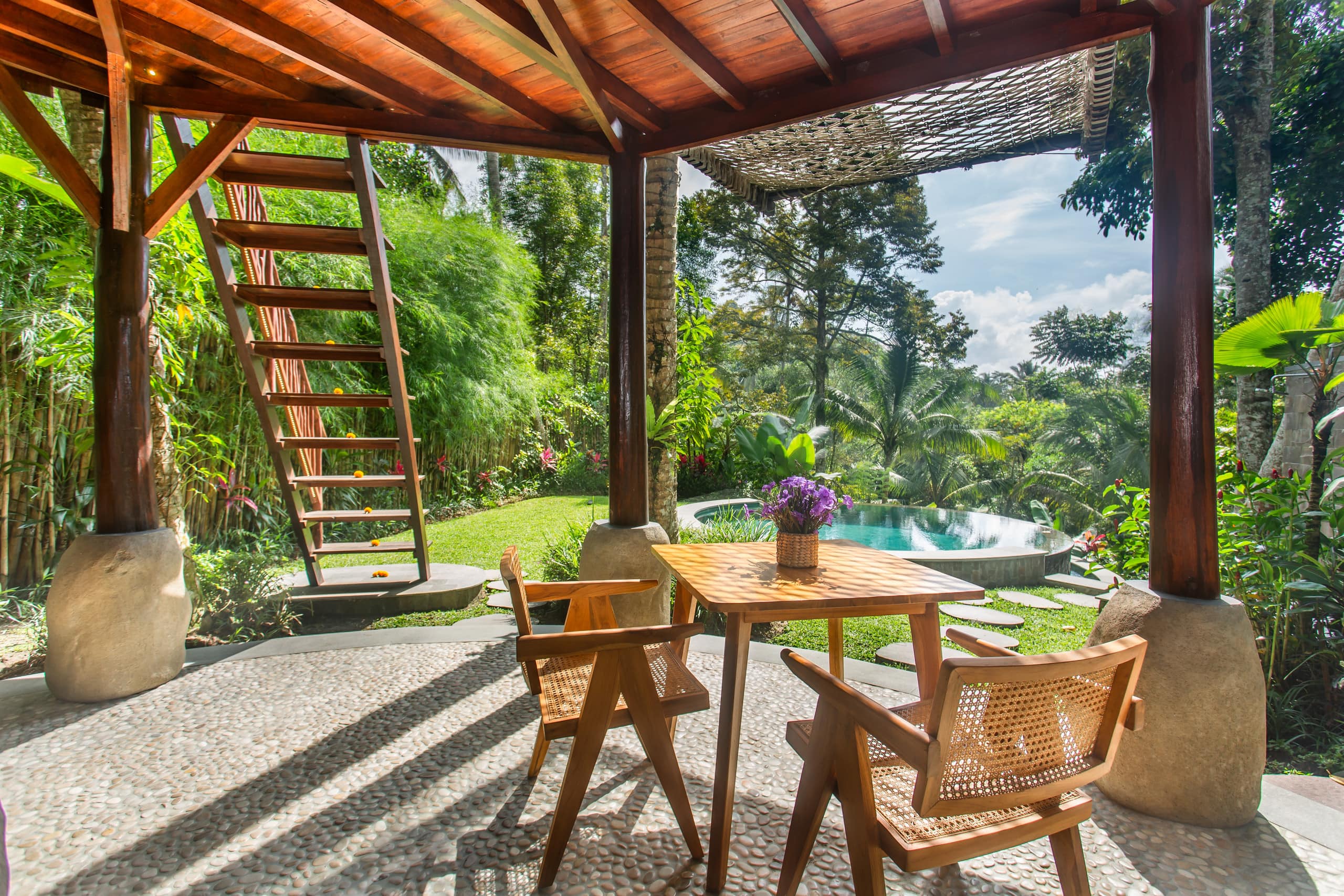 umatreehouse 8