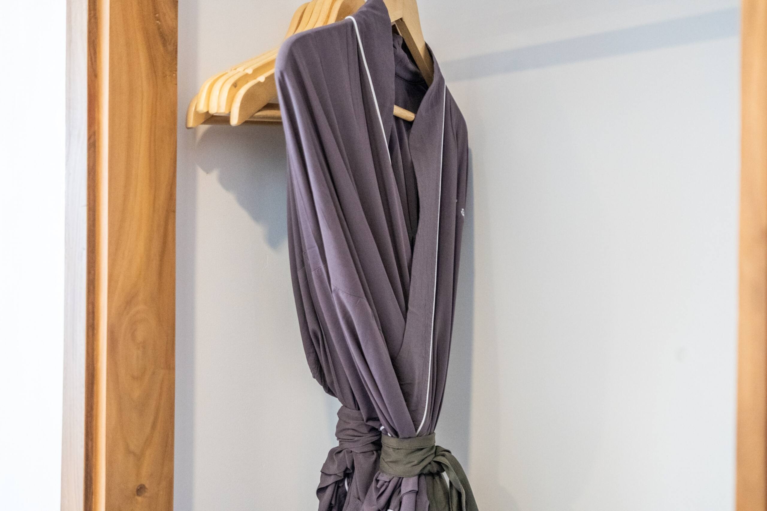 1BR Beachside Suite | Sauna, Rooftop Gym & Pool 19