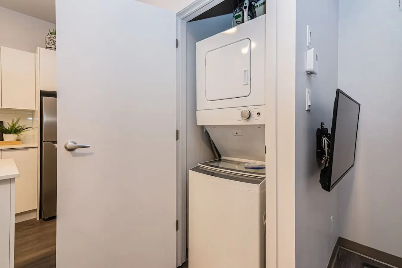 Plateau - New Urban and Well Located 1 Bedroom Apartment - Unit 5 18