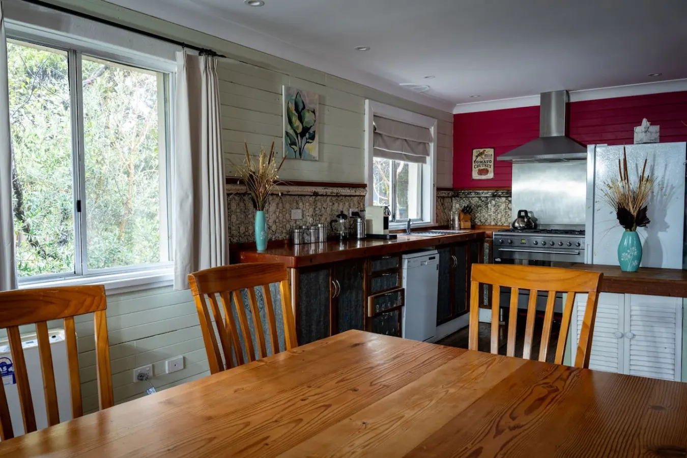 Leura Haven Homestead: Rustic Mountain Cottage 16