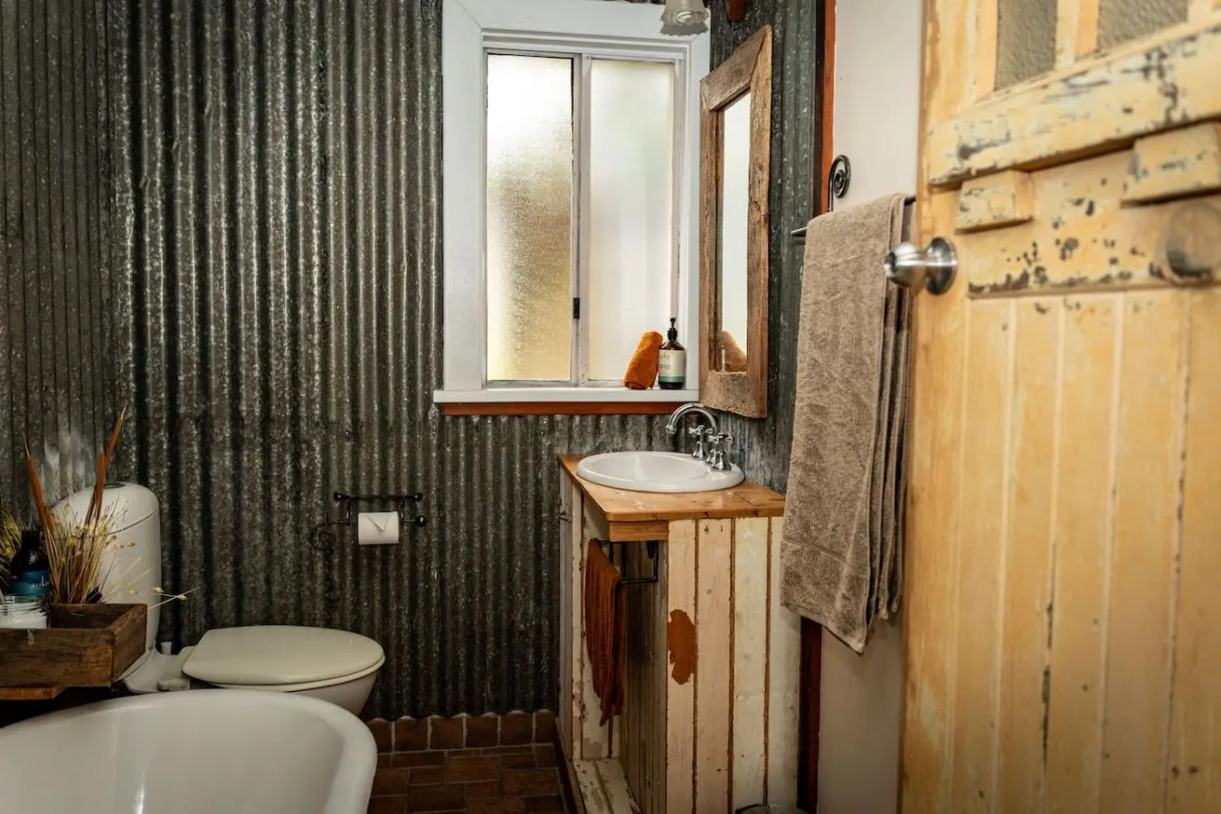 Leura Haven Homestead: Rustic Mountain Cottage 8